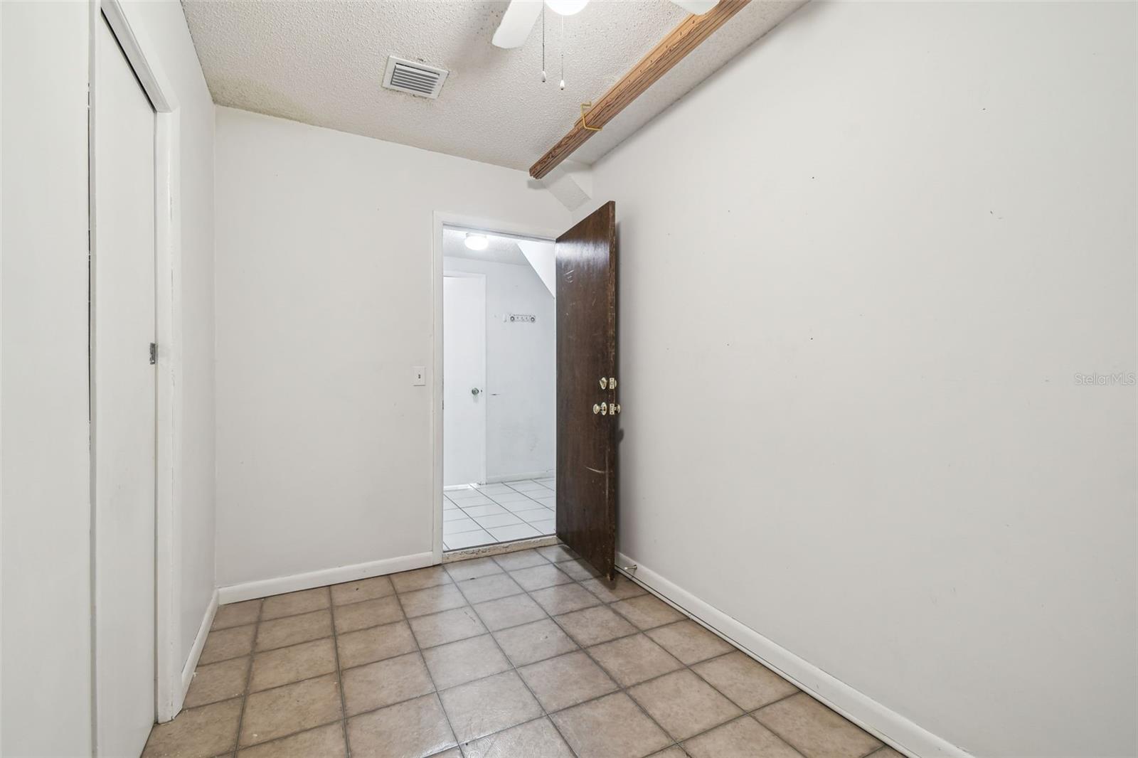 6107 OAK FERN CT, TEMPLE TERRACE, FL, 33617