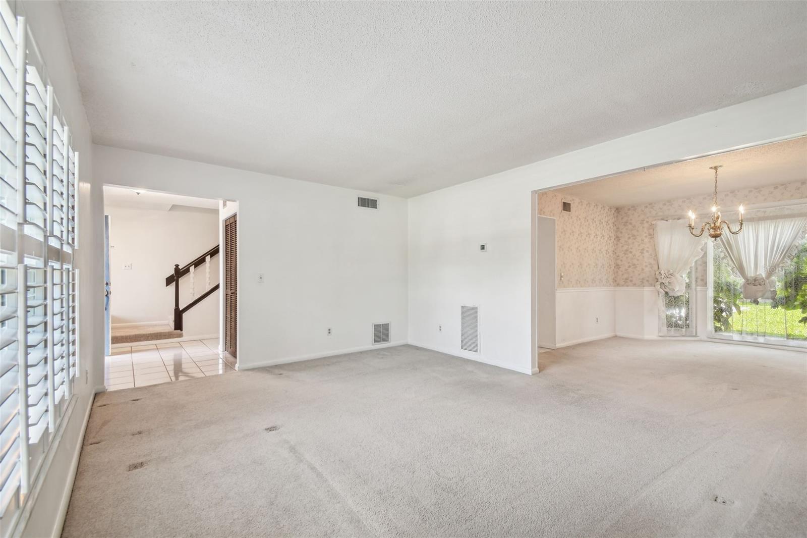 6107 OAK FERN CT, TEMPLE TERRACE, FL, 33617