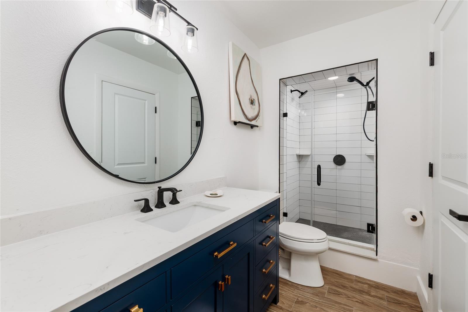 TB8477629 Property Photo