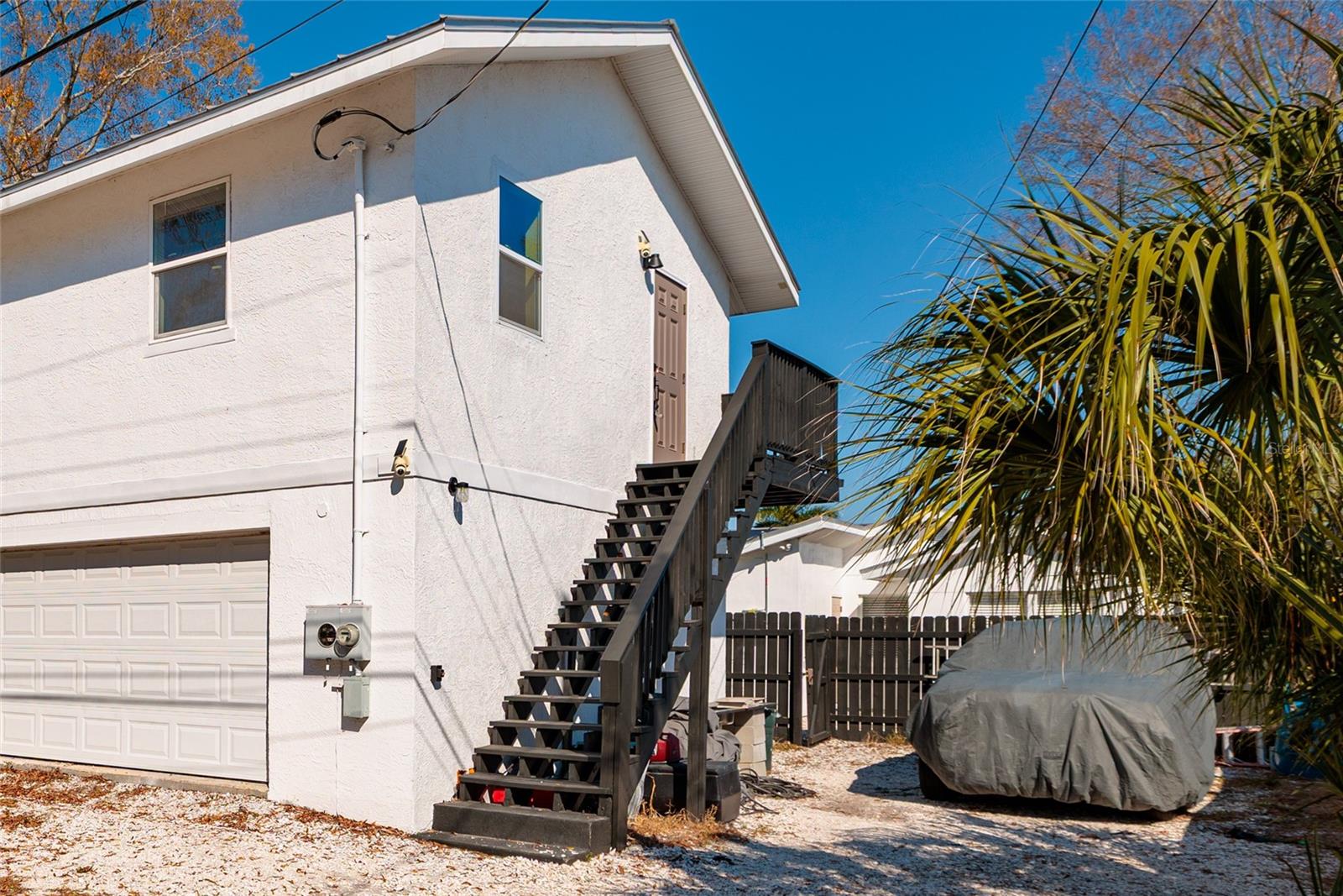 TB8477629 Property Photo