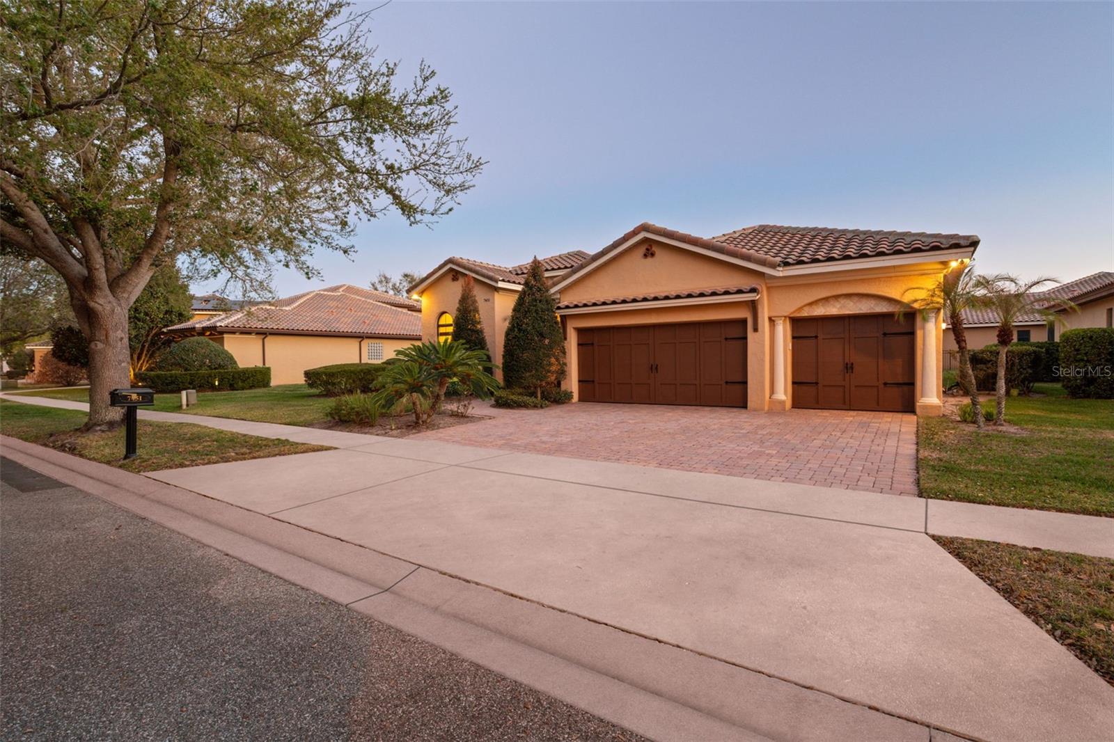 7451 POINTE VENEZIA DR, ORLANDO, FL, 32836