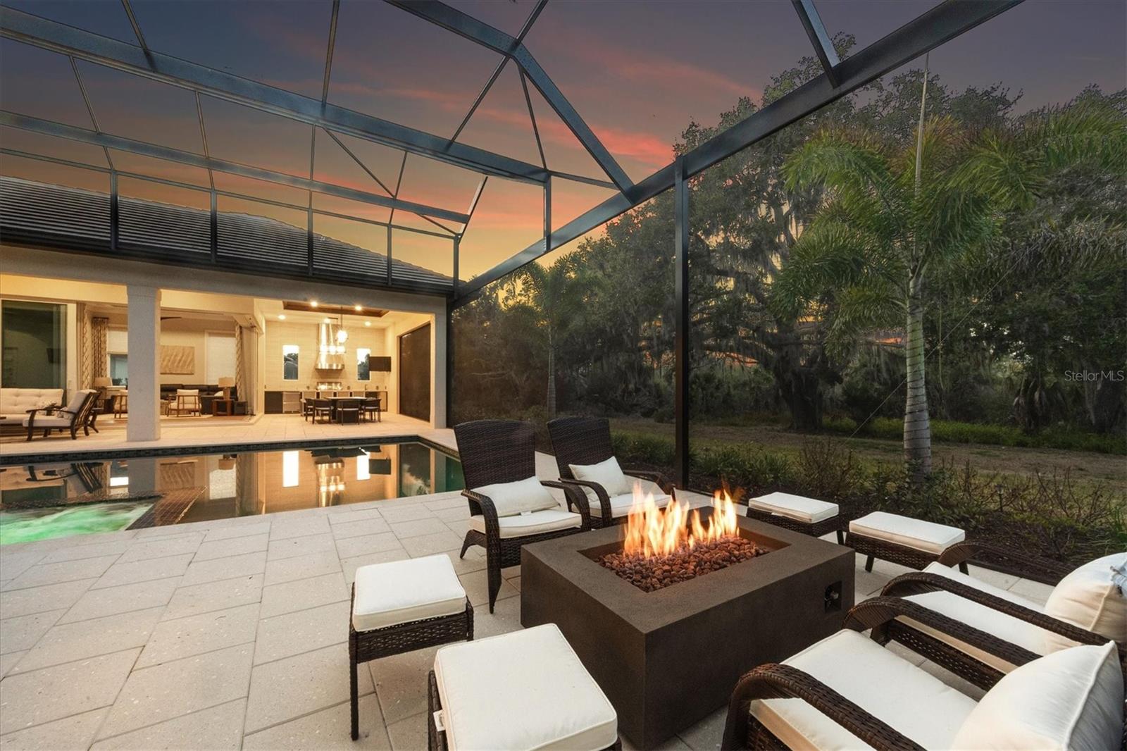 A4683069 Property Photo