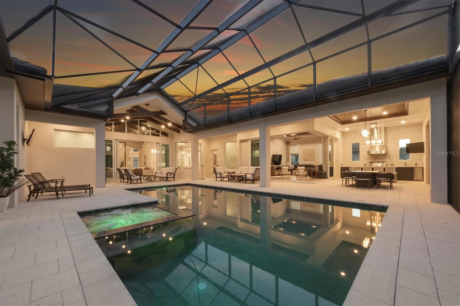 A4683069 Property Photo