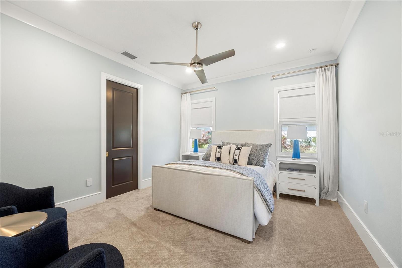 A4683069 Property Photo