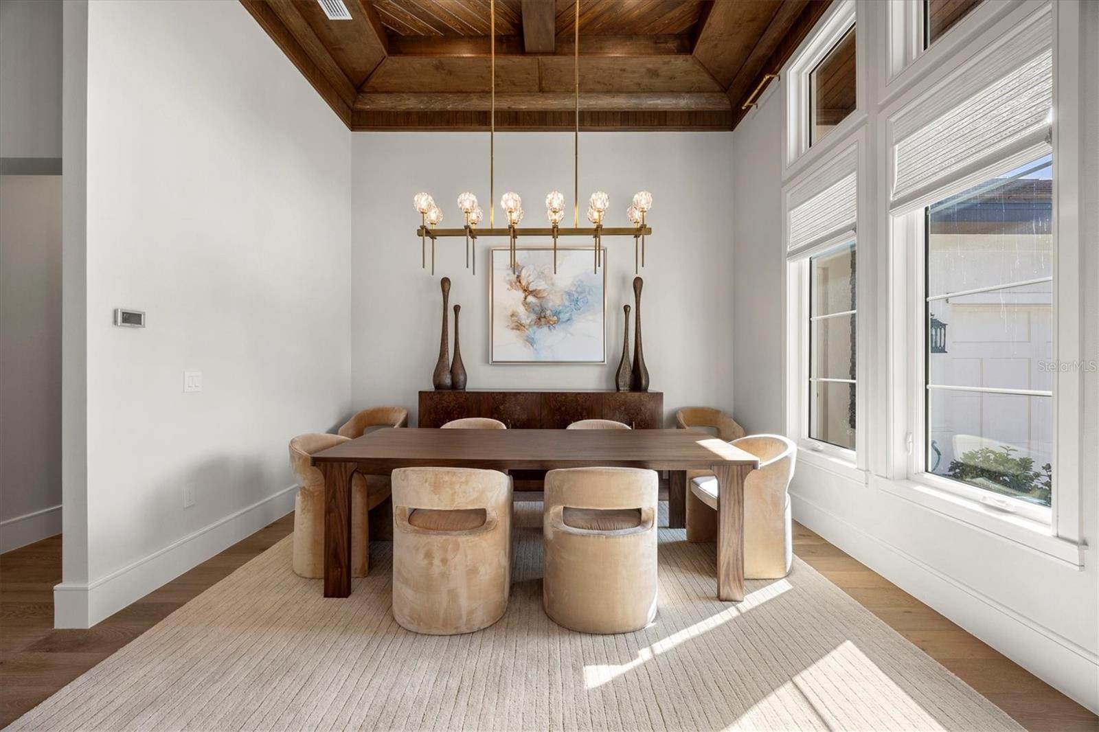 A4683069 Property Photo