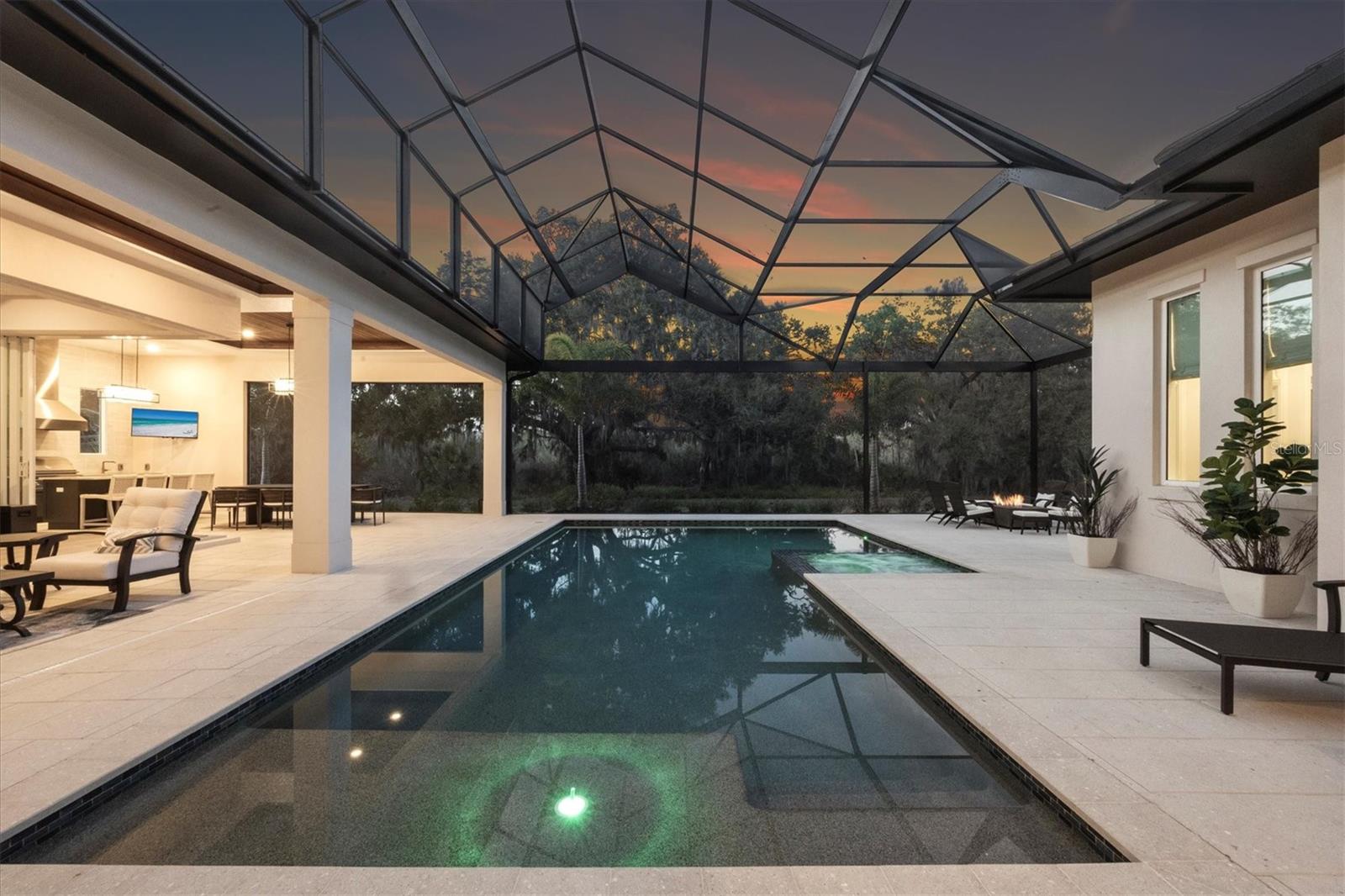 A4683069 Property Photo