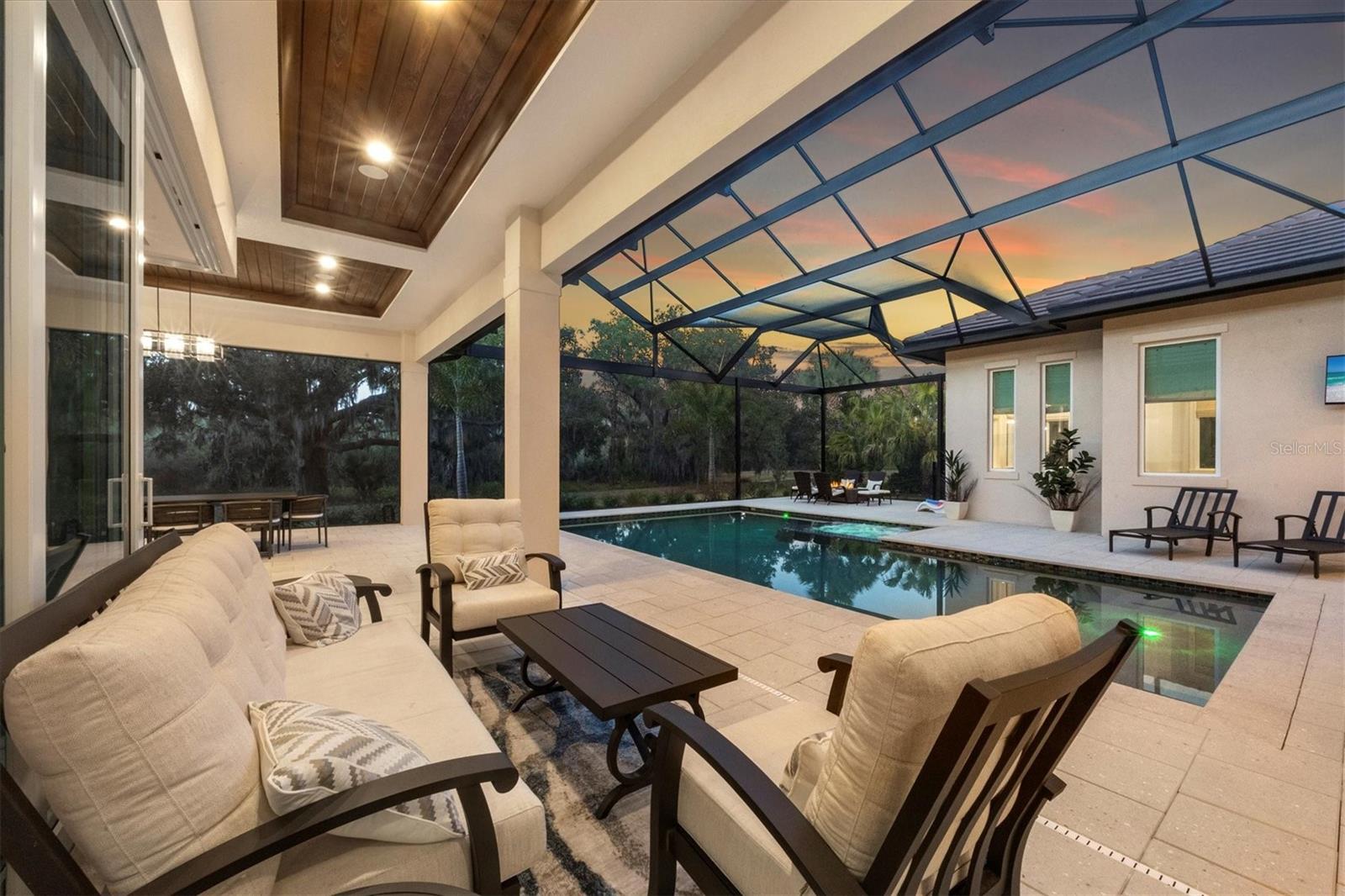 A4683069 Property Photo