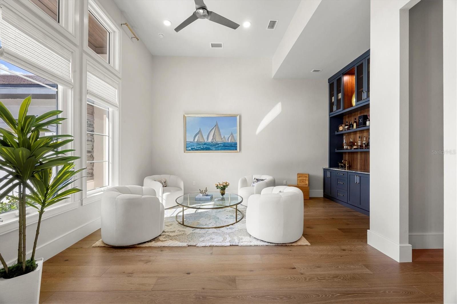 A4683069 Property Photo