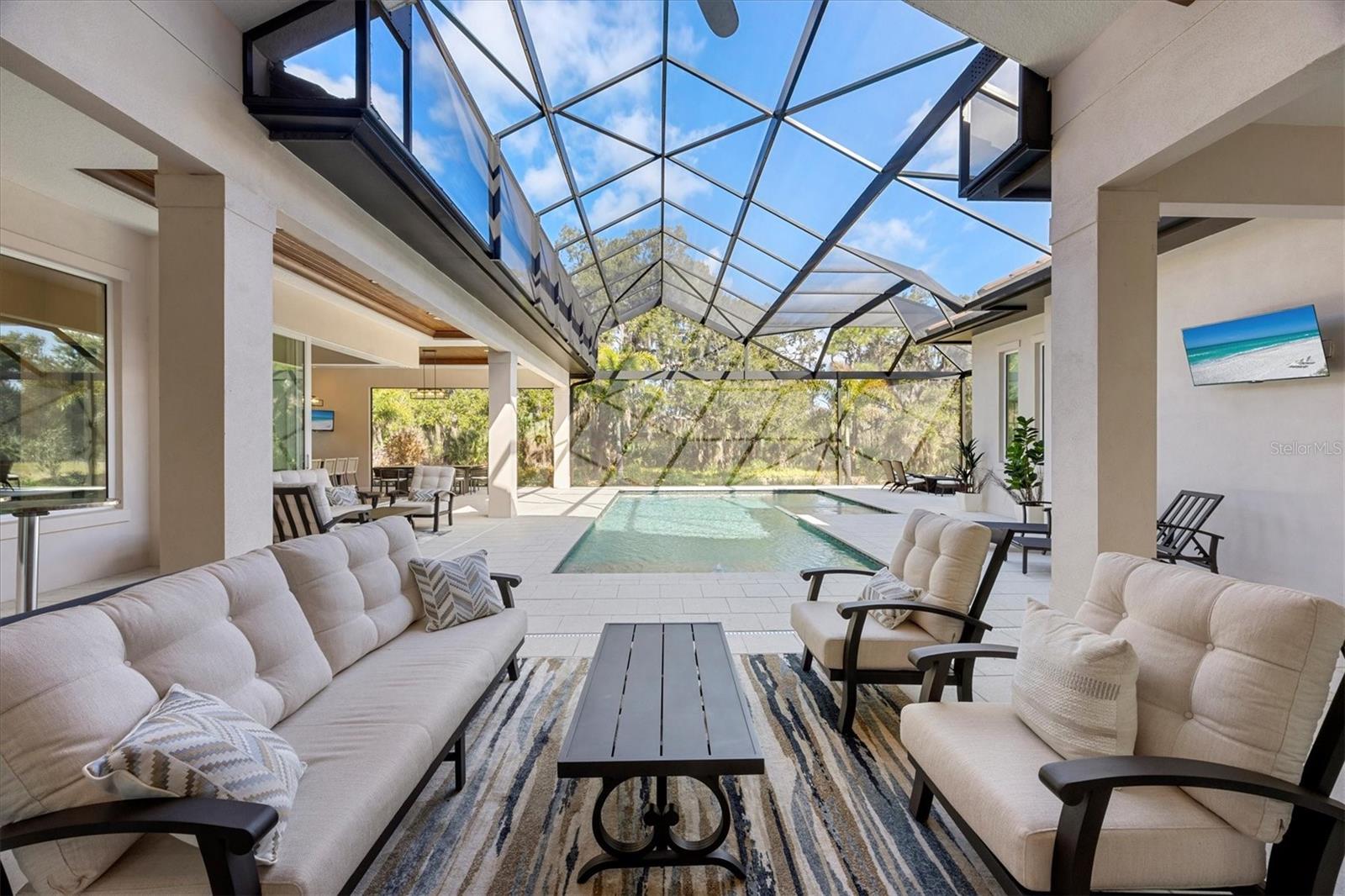 A4683069 Property Photo