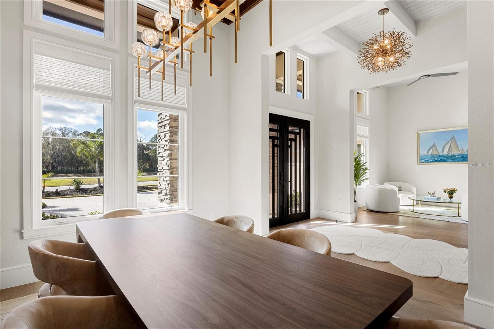 A4683069 Property Photo