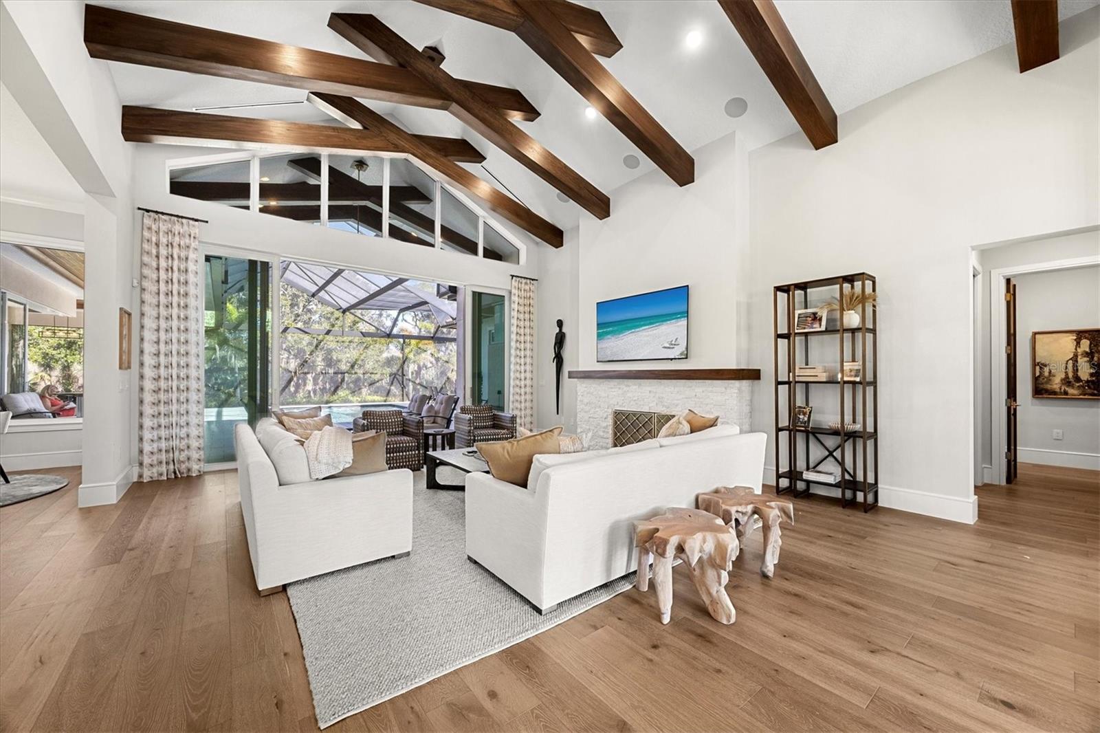 A4683069 Property Photo