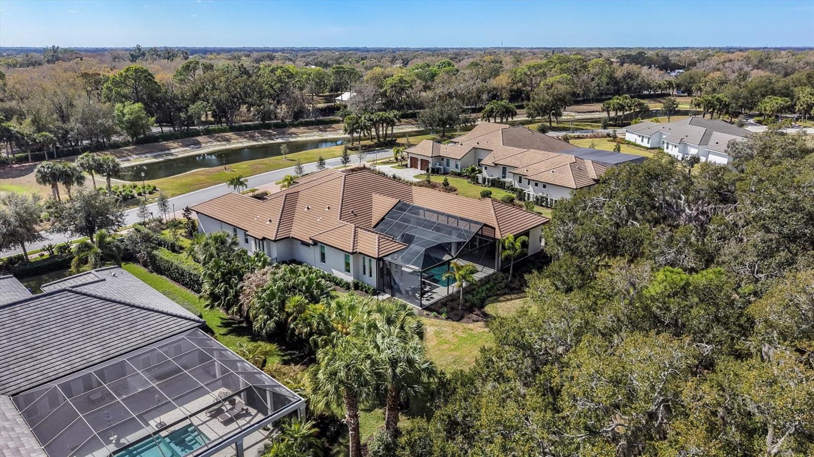 A4683069 Property Photo