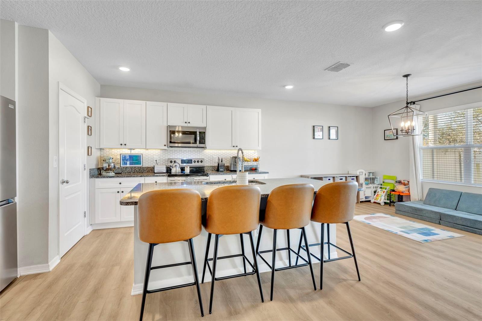 3674 YACOBIAN PL, ORLANDO, FL, 32824