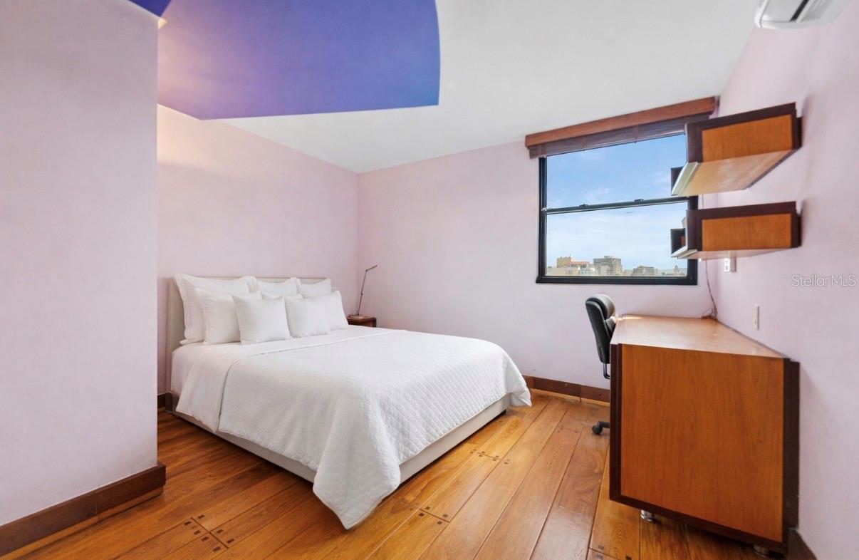 PR9119377 Property Photo