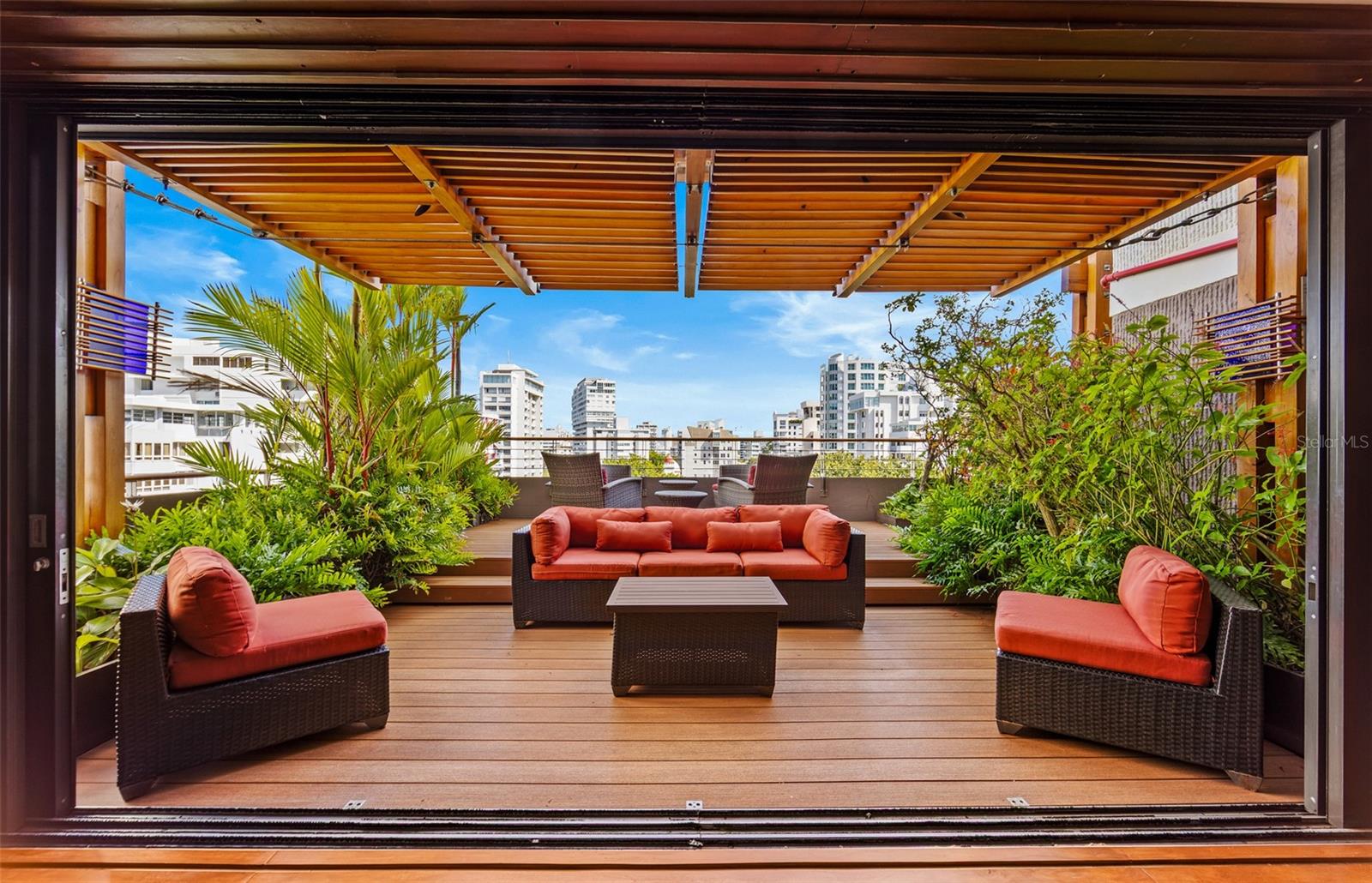 PR9119377 Property Photo