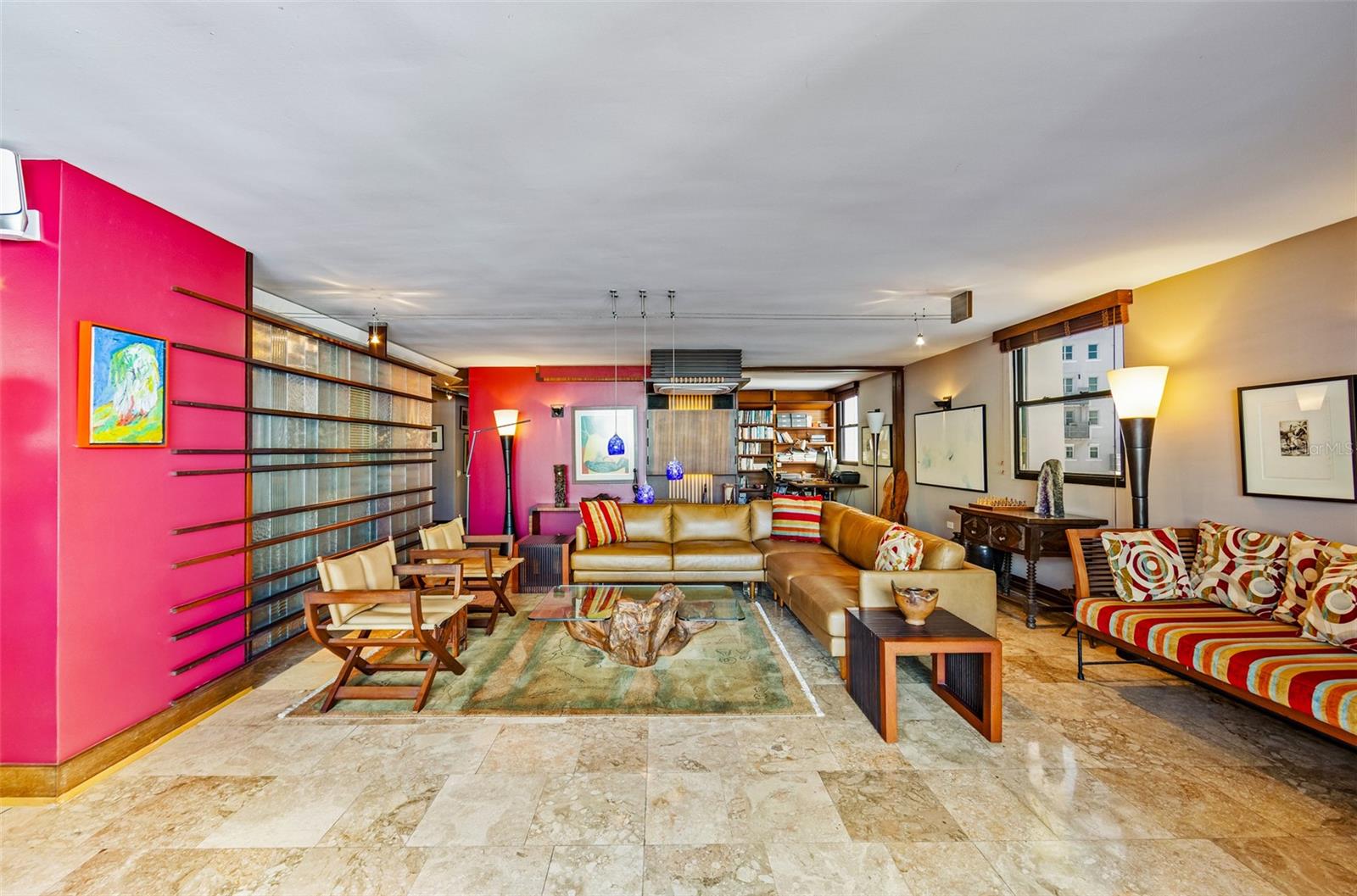 PR9119377 Property Photo