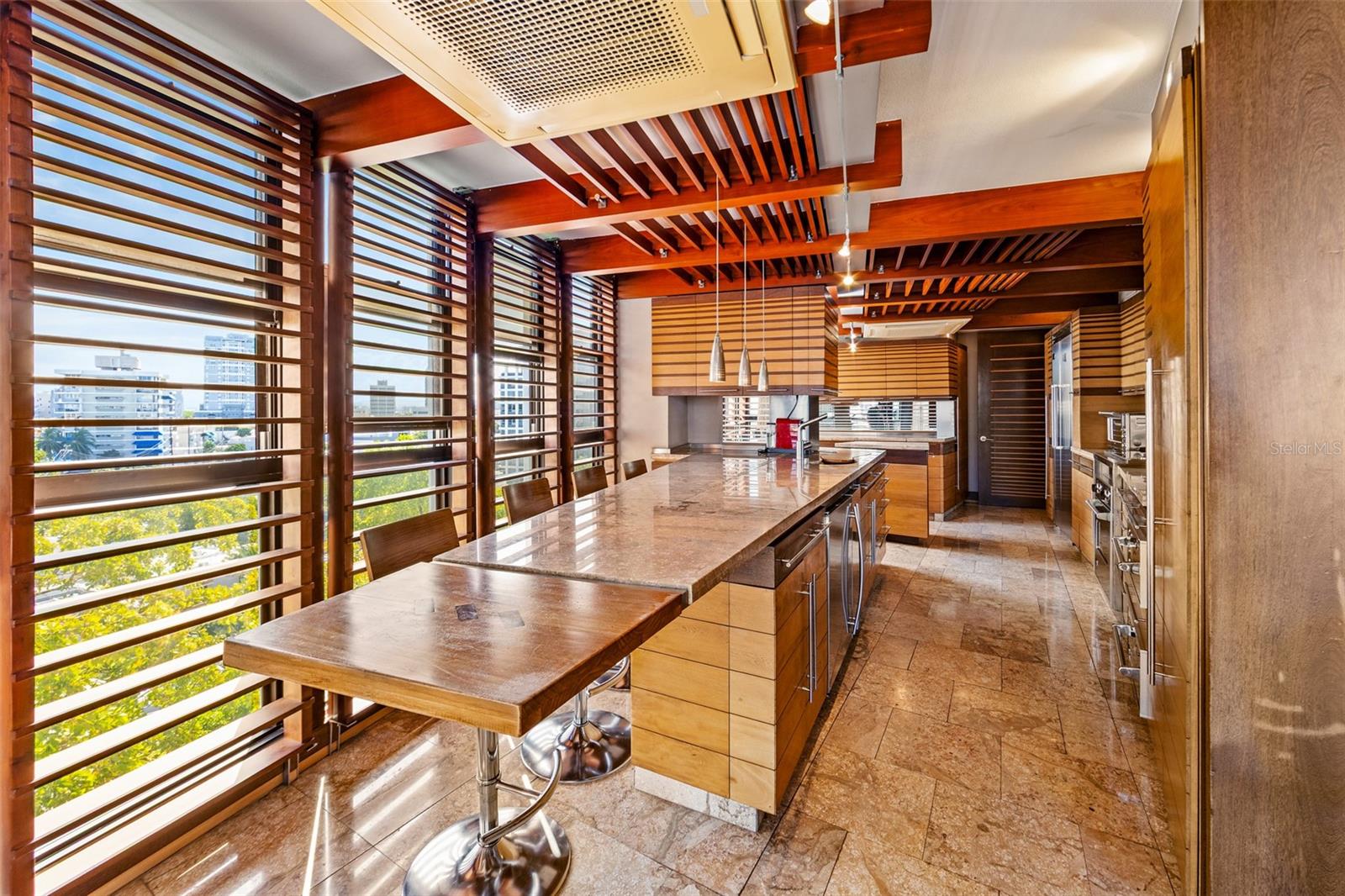 PR9119377 Property Photo