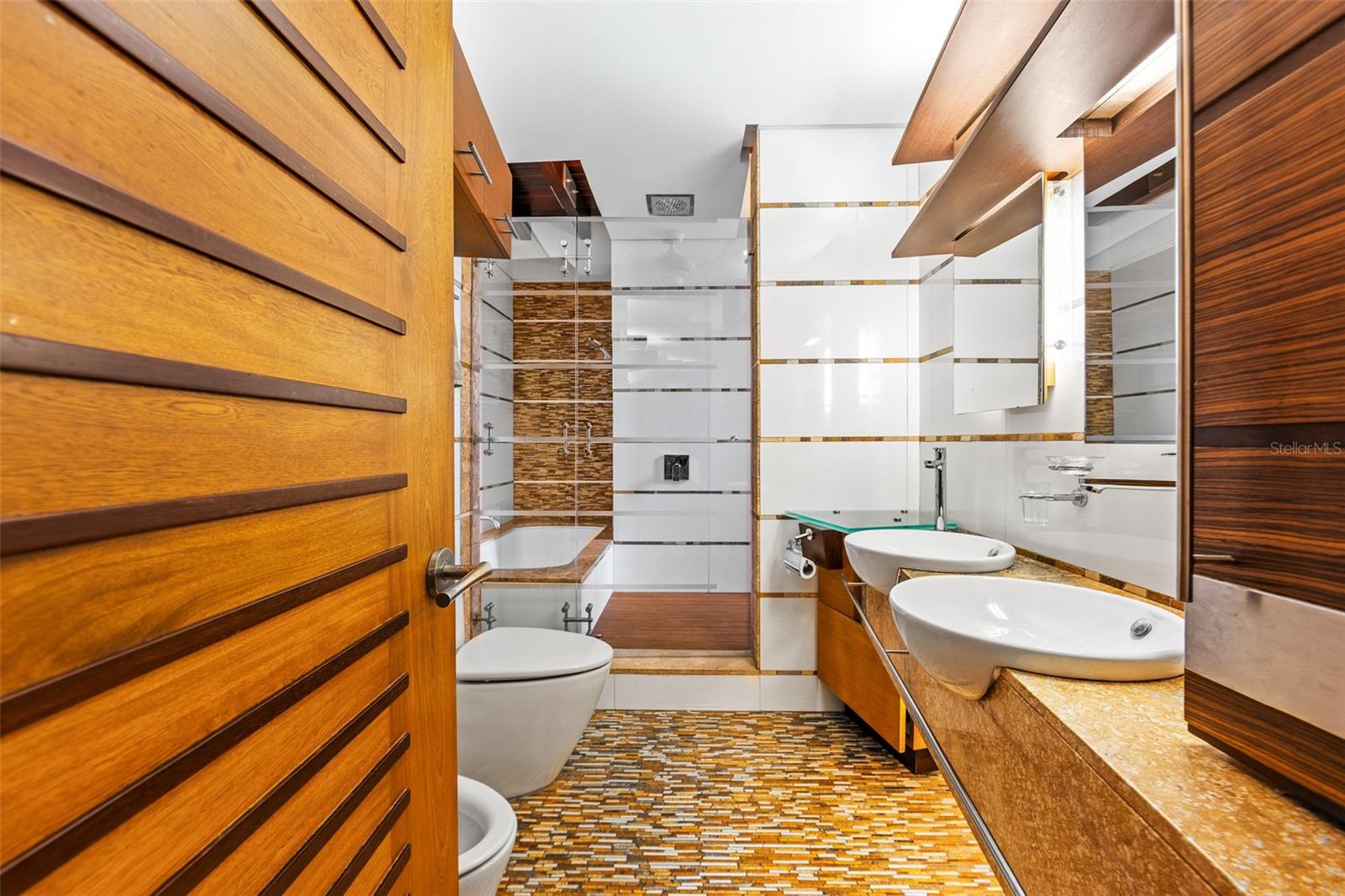 PR9119377 Property Photo