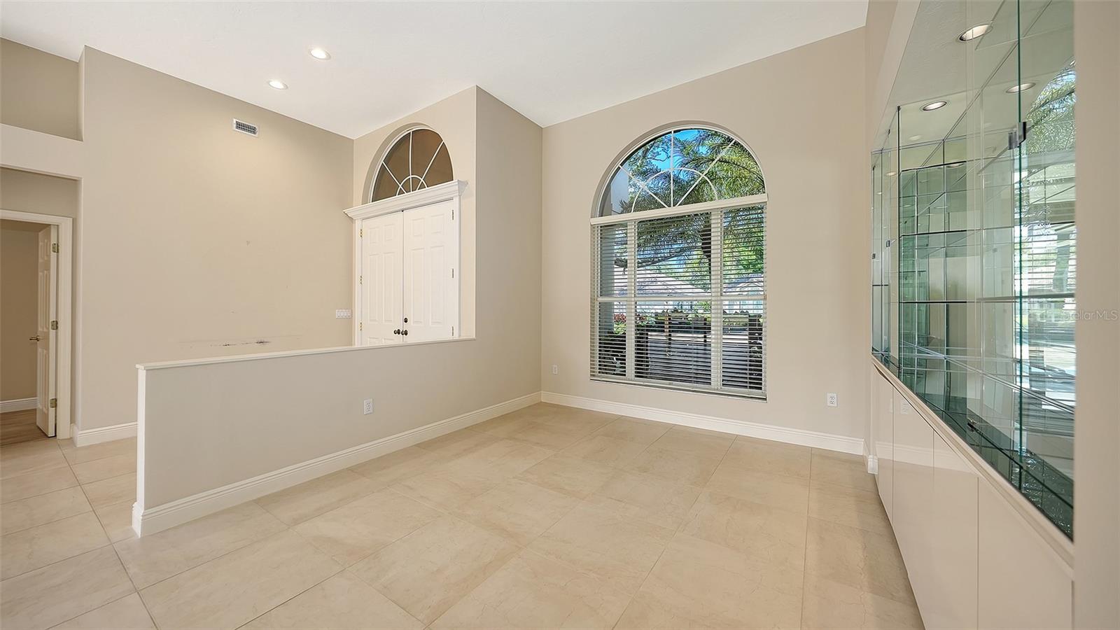 6309 THORNDON CIR, UNIVERSITY PARK, FL, 34201
