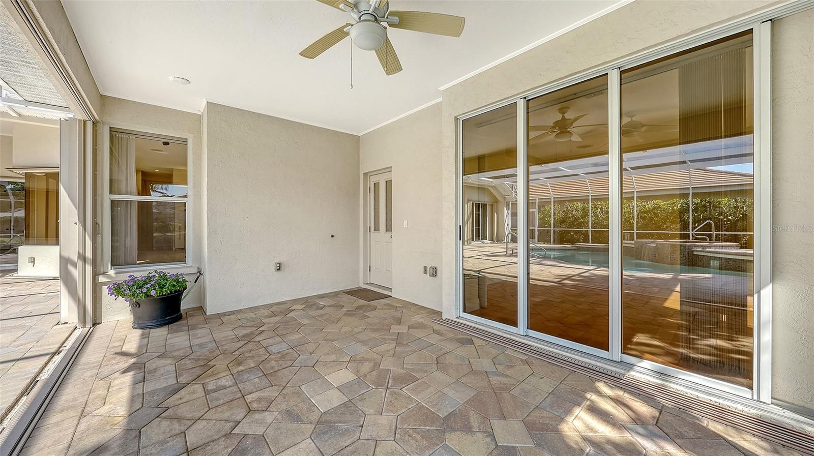 6309 THORNDON CIR, UNIVERSITY PARK, FL, 34201