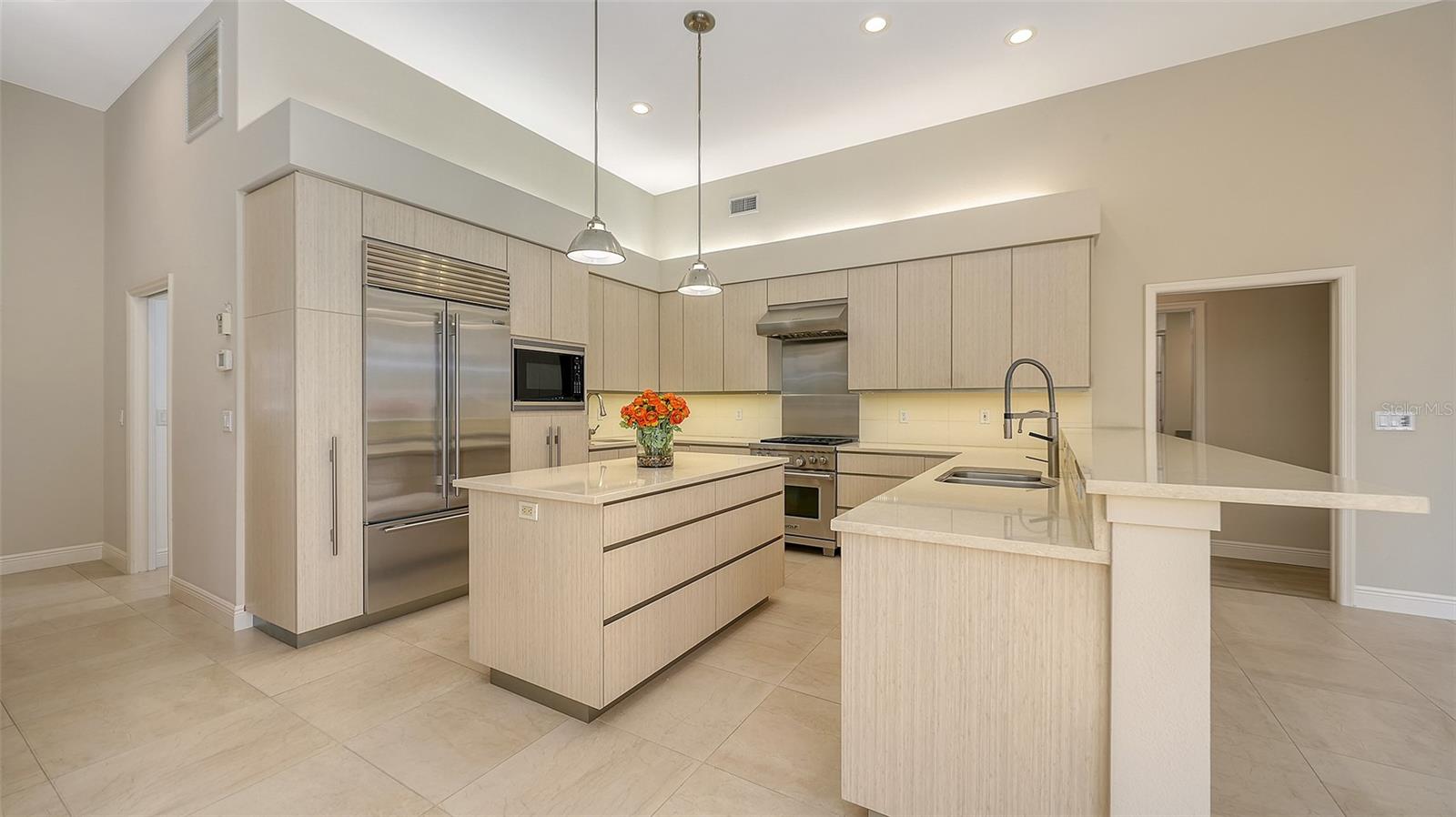 6309 THORNDON CIR, UNIVERSITY PARK, FL, 34201