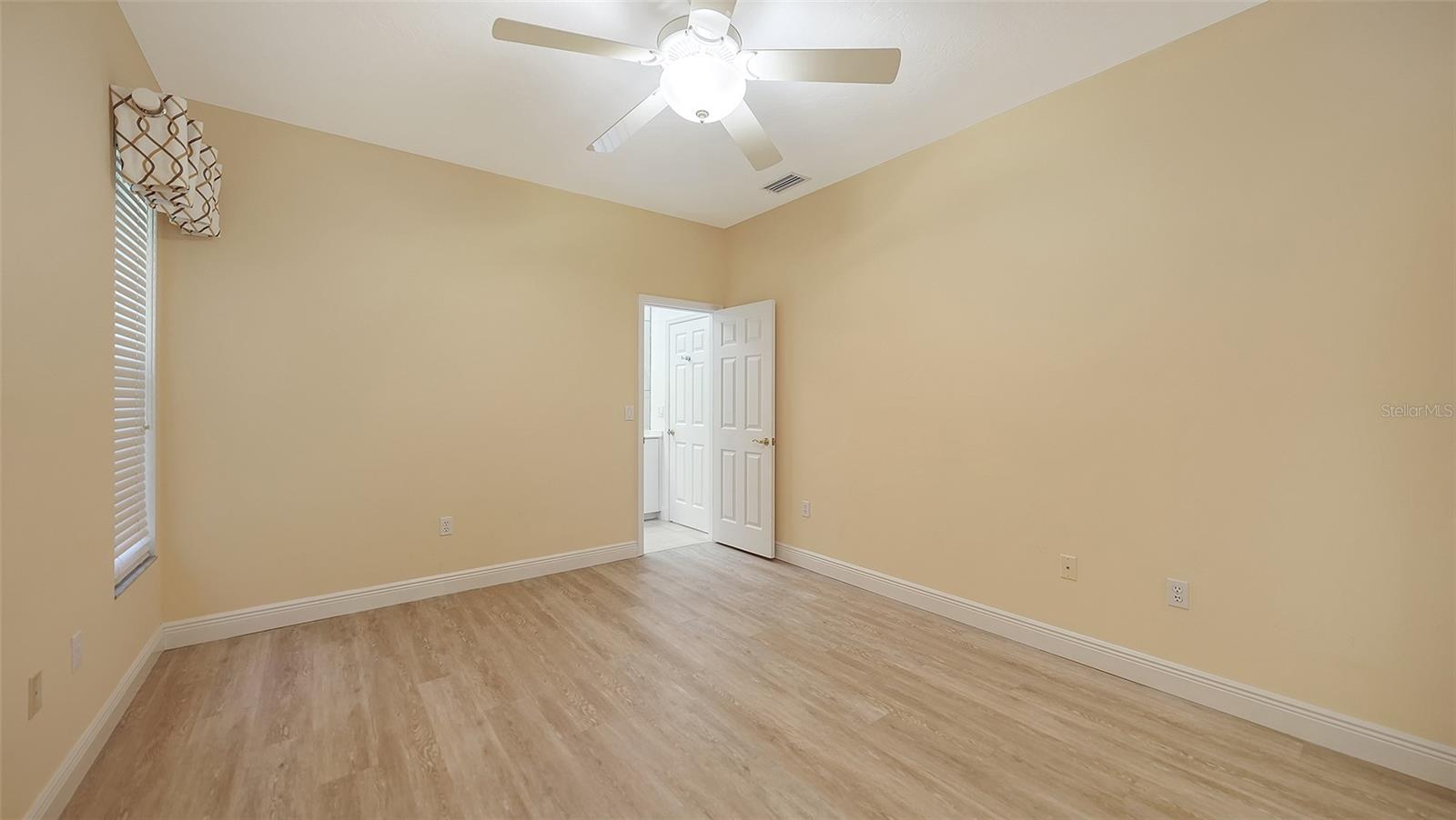 6309 THORNDON CIR, UNIVERSITY PARK, FL, 34201