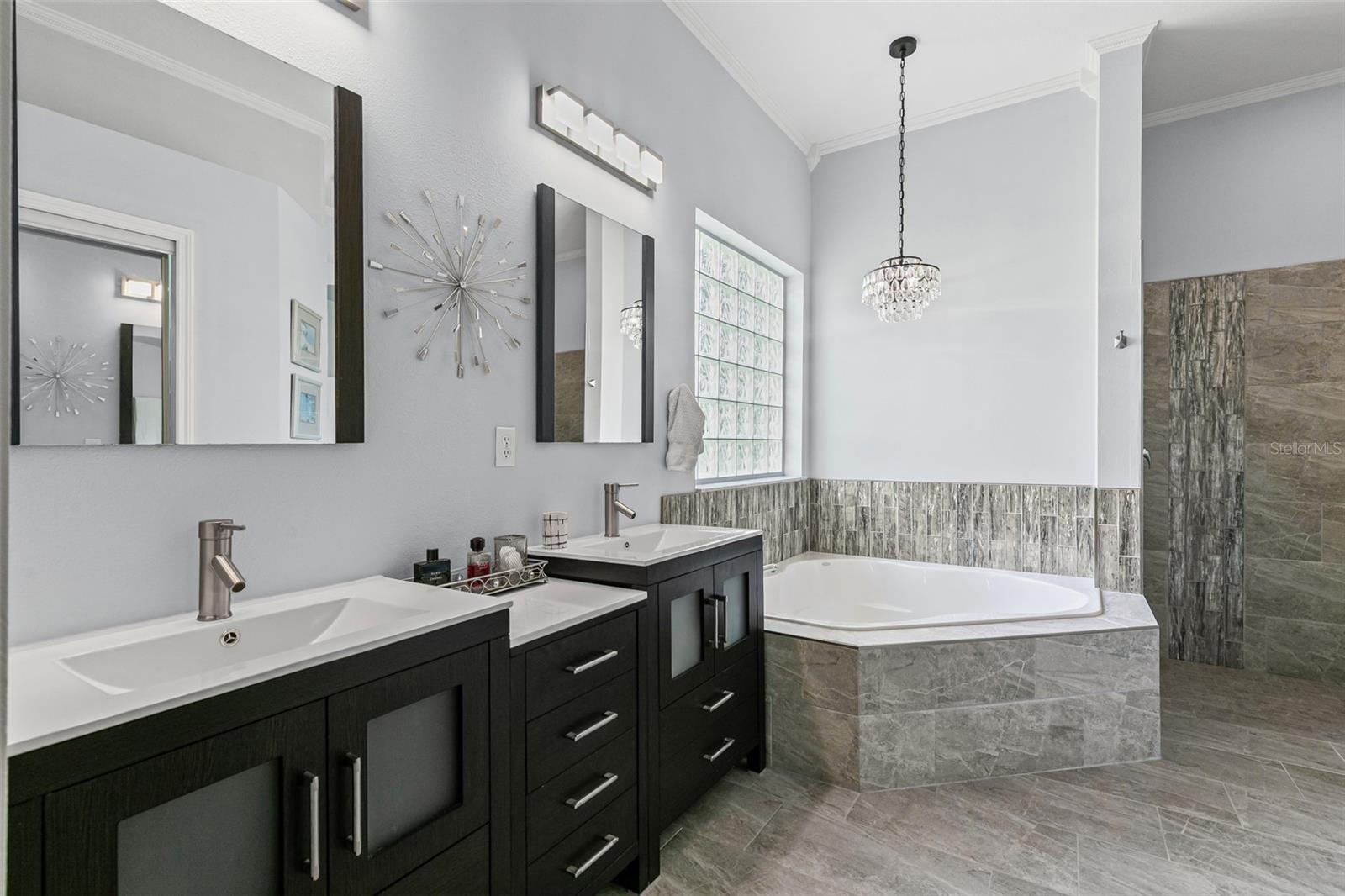 13 VILLAGE VIEW DR, PALM COAST, FL, 32137