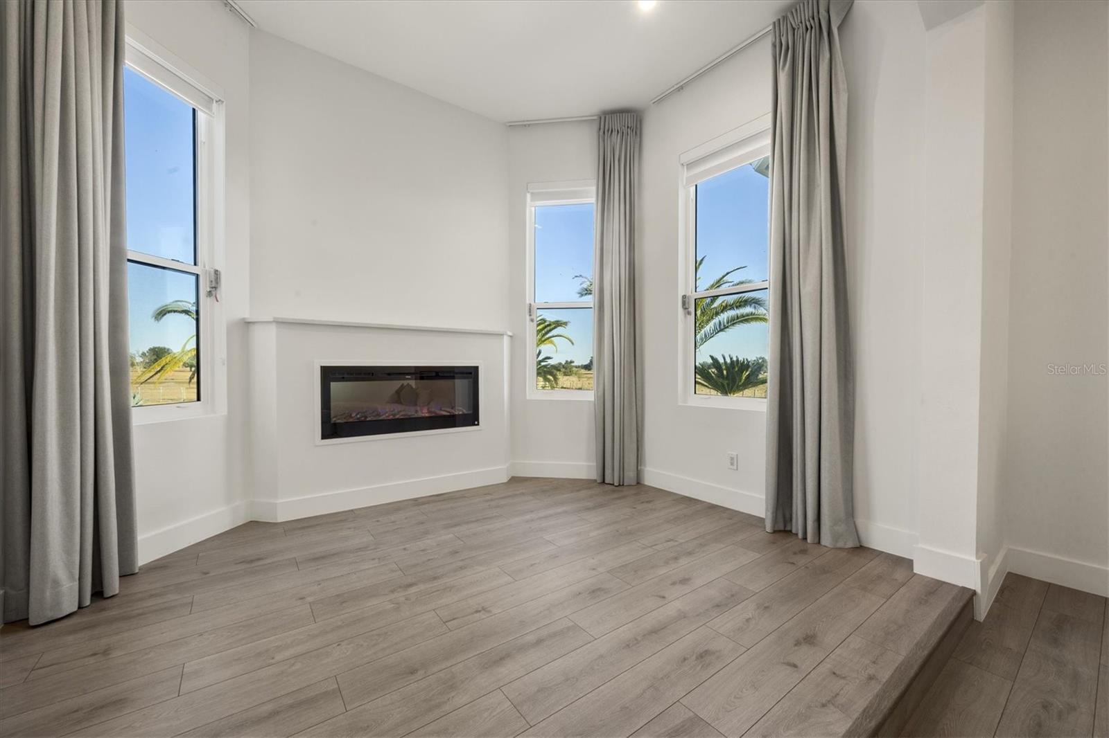 A4683096 Property Photo