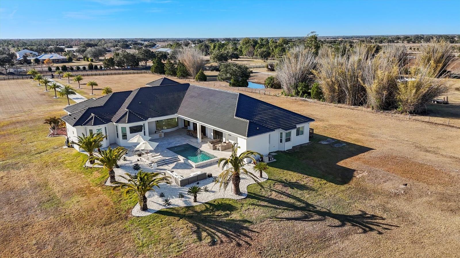 A4683096 Property Photo