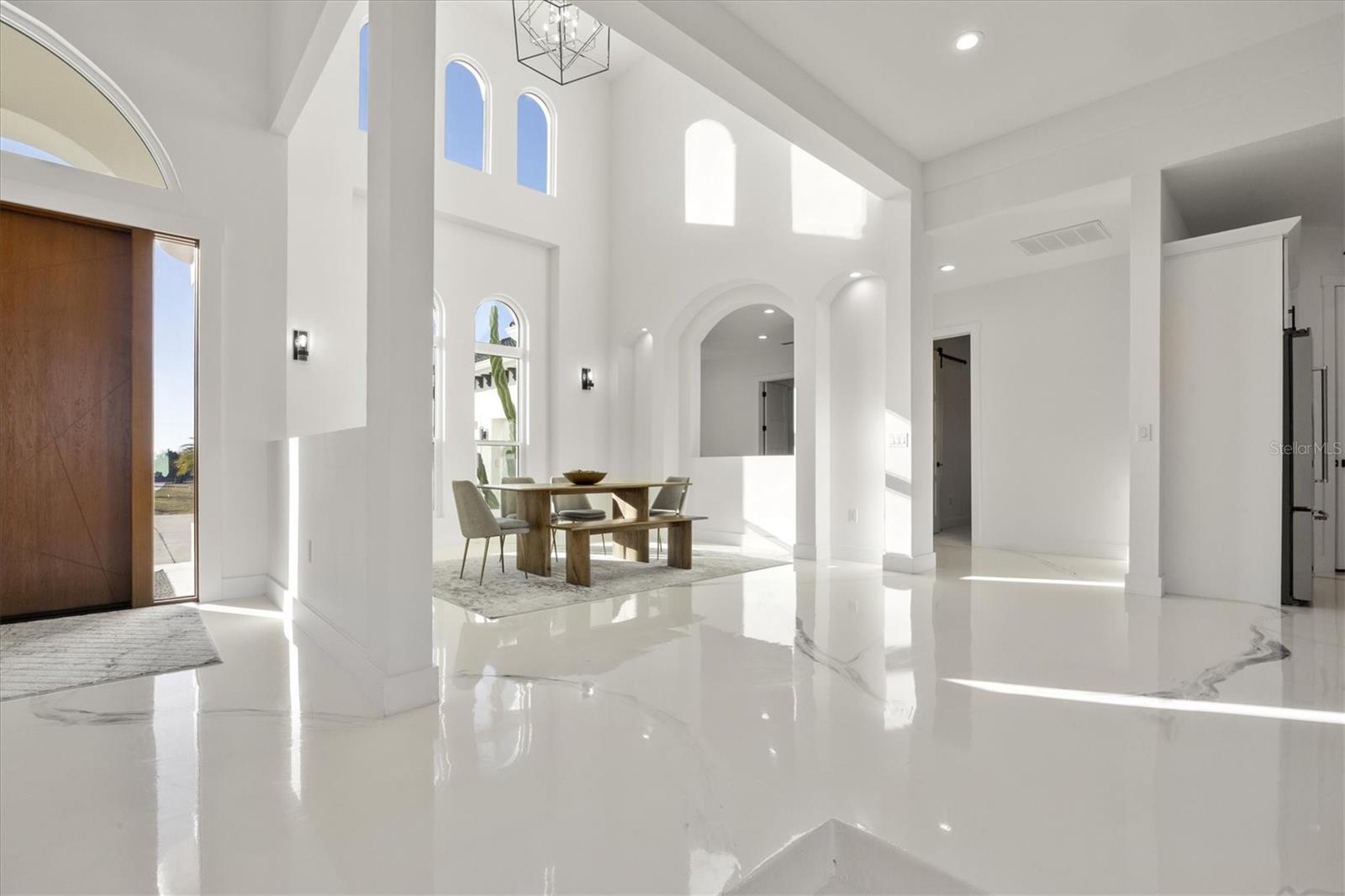 A4683096 Property Photo