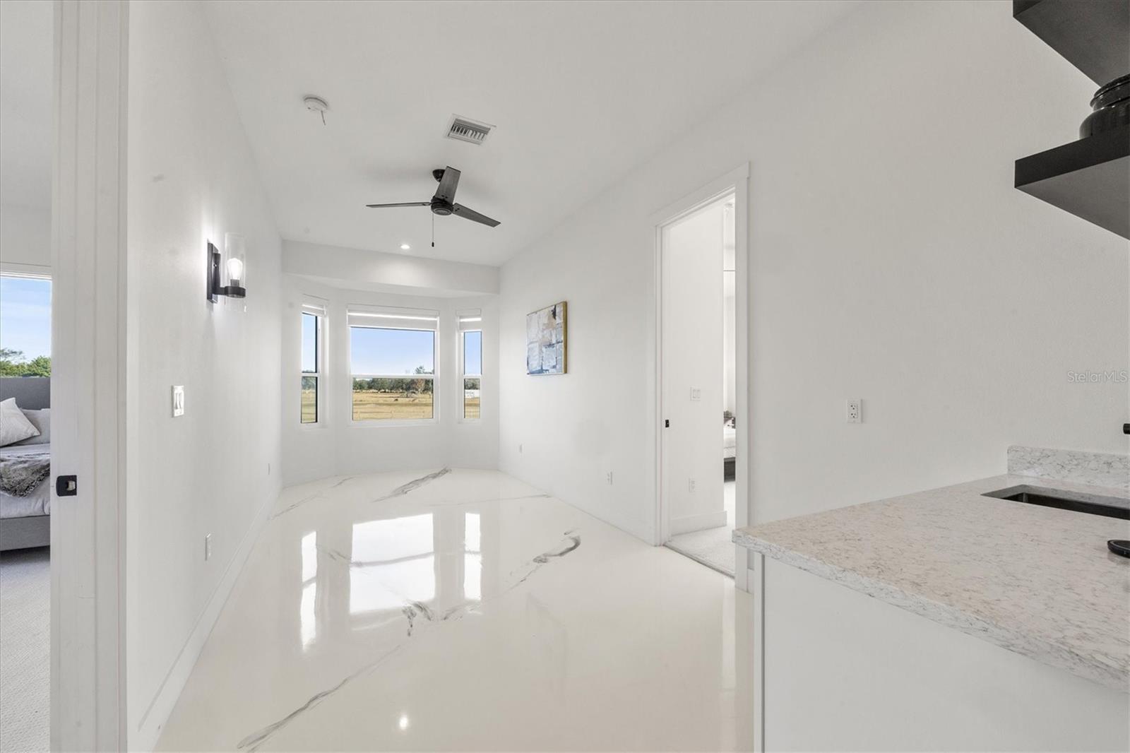 A4683096 Property Photo