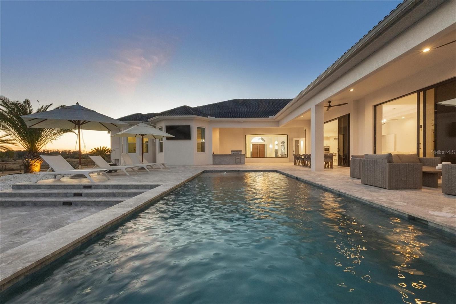 A4683096 Property Photo