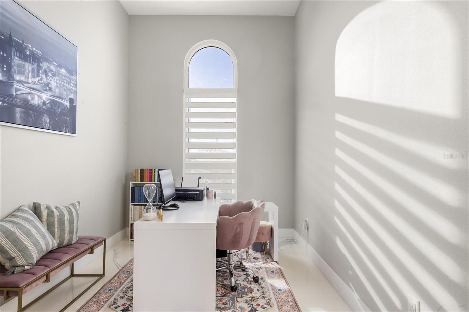 A4683096 Property Photo