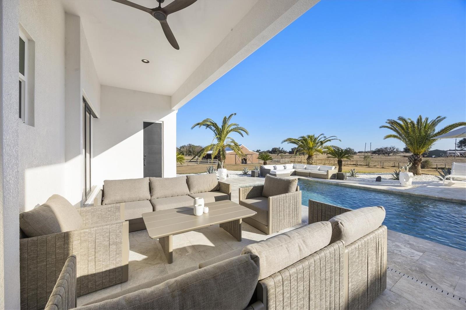 A4683096 Property Photo