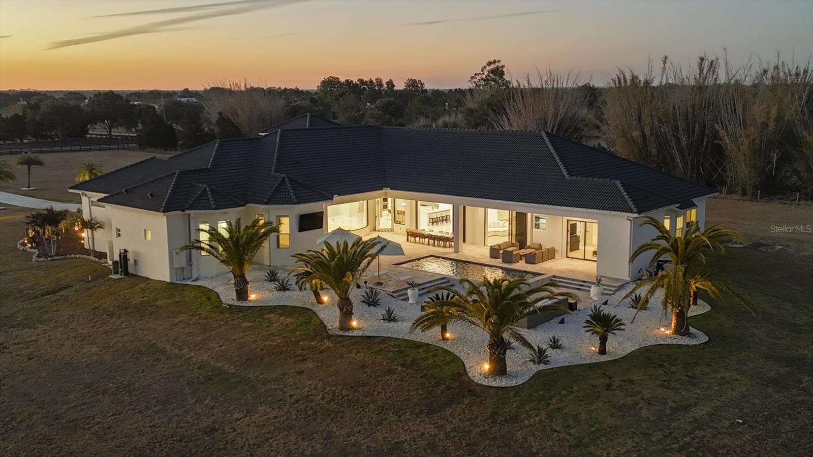 A4683096 Property Photo