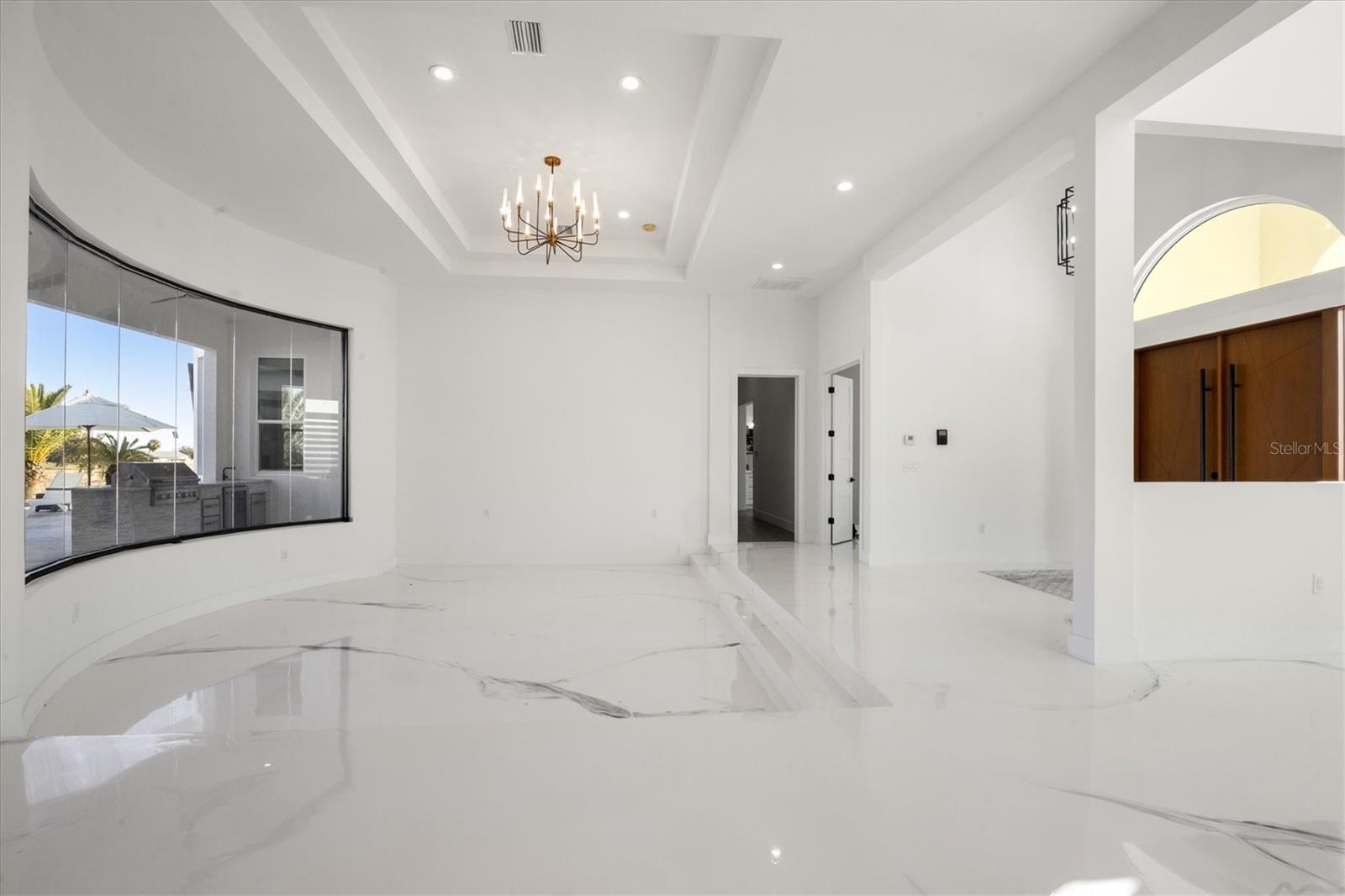 A4683096 Property Photo