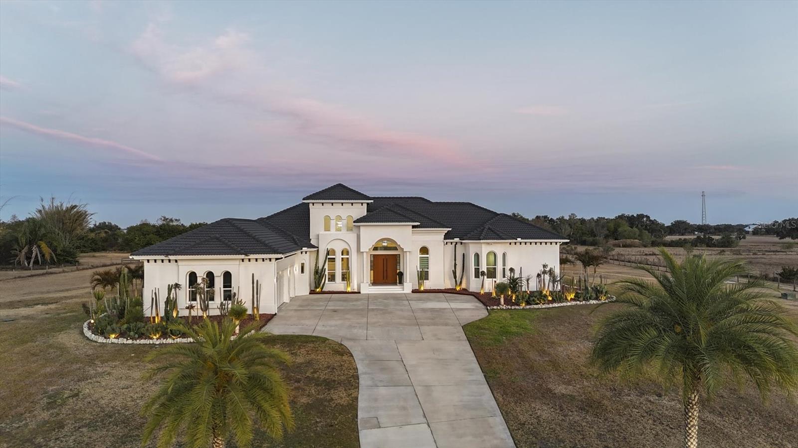 A4683096 Property Photo