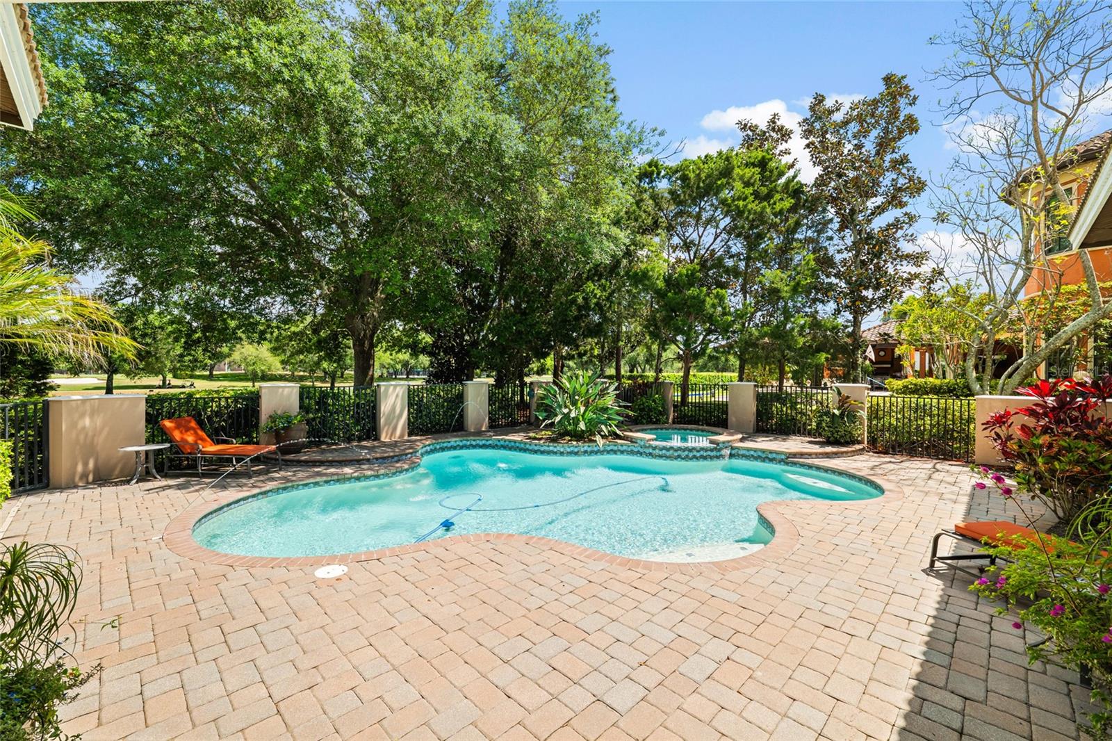 1368 PLAYMOOR DR, PALM HARBOR, FL, 34683