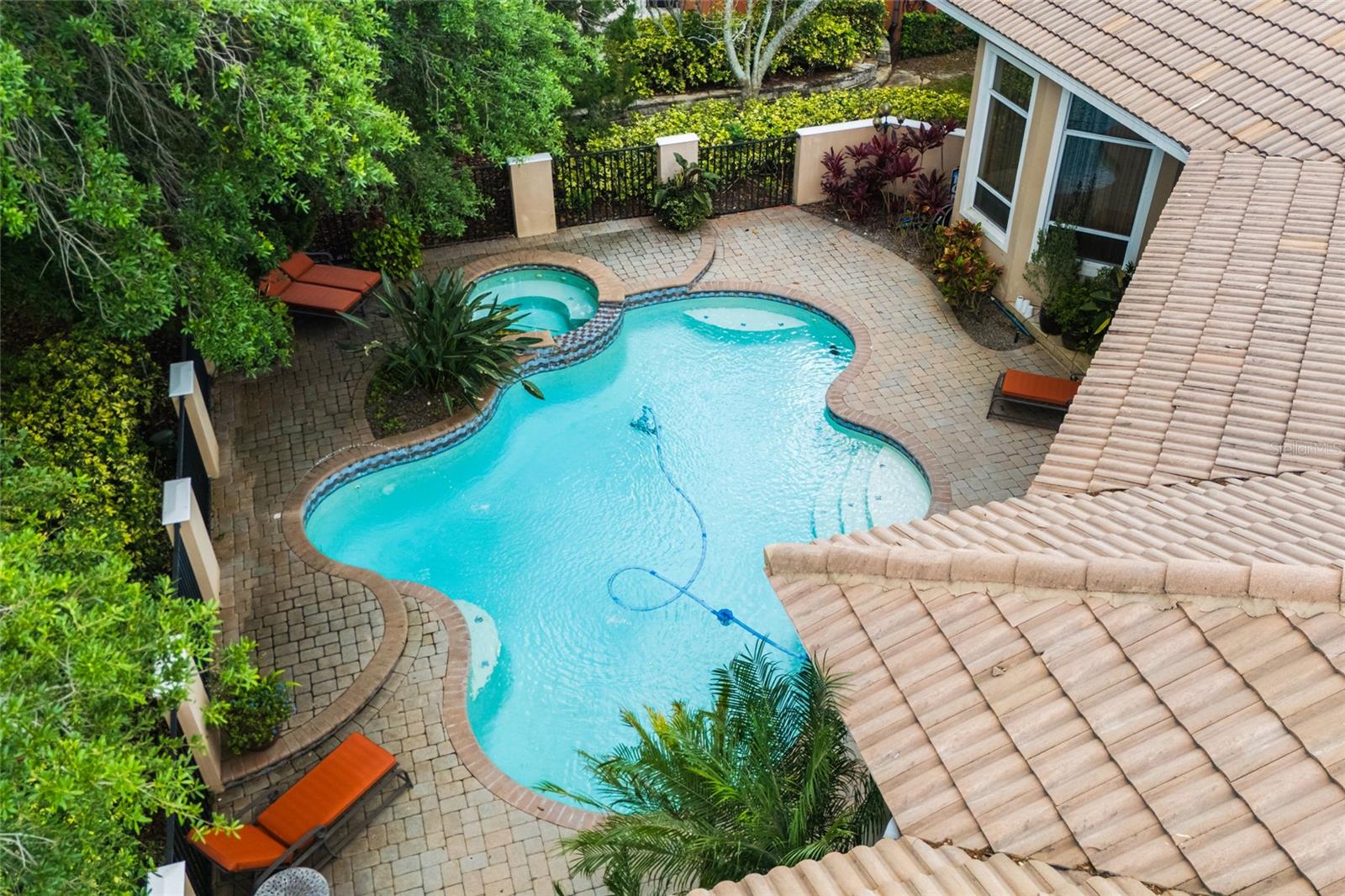 1368 PLAYMOOR DR, PALM HARBOR, FL, 34683