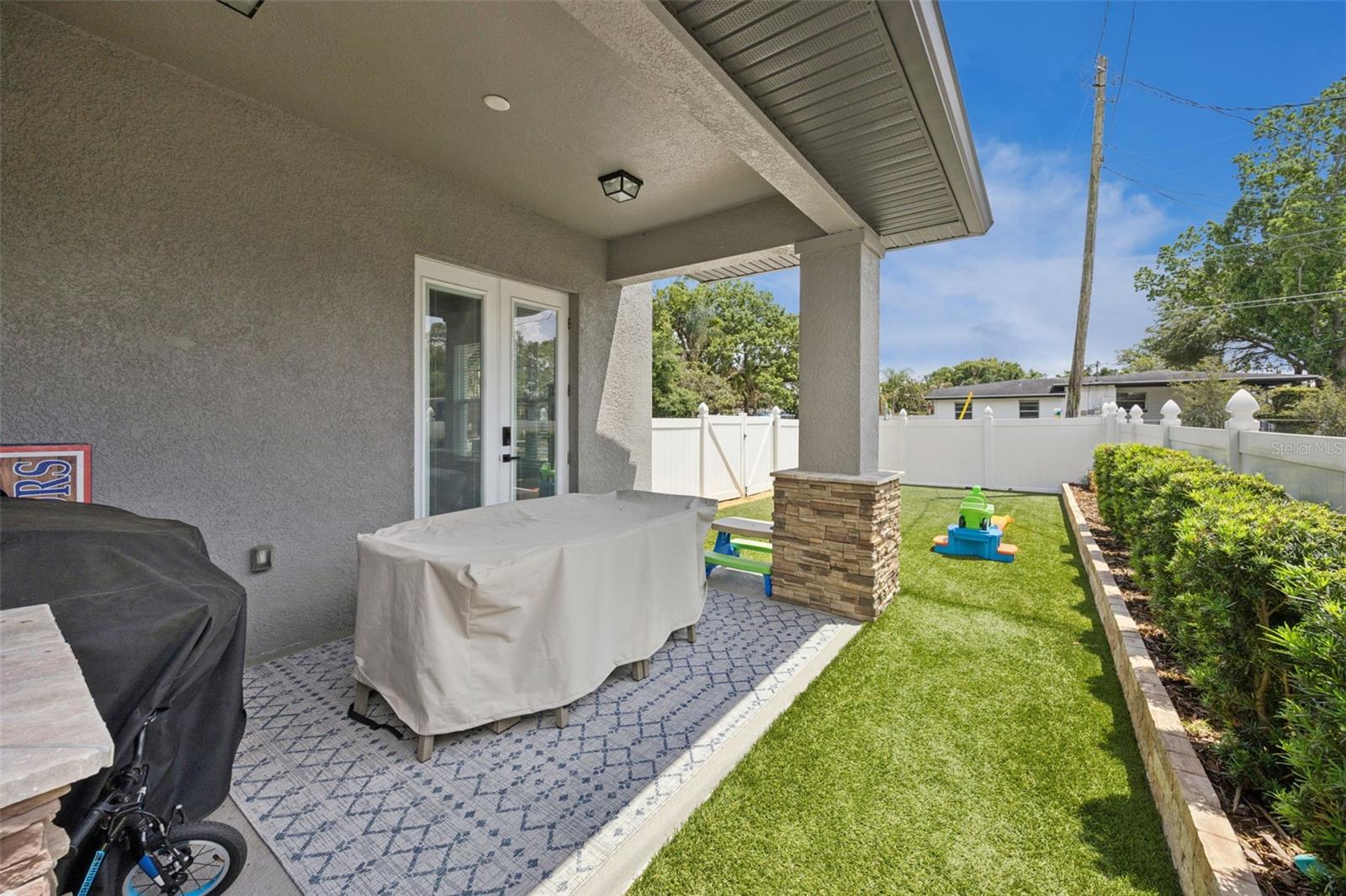 135 E CRYSTAL LAKE ST, ORLANDO, FL, 32806
