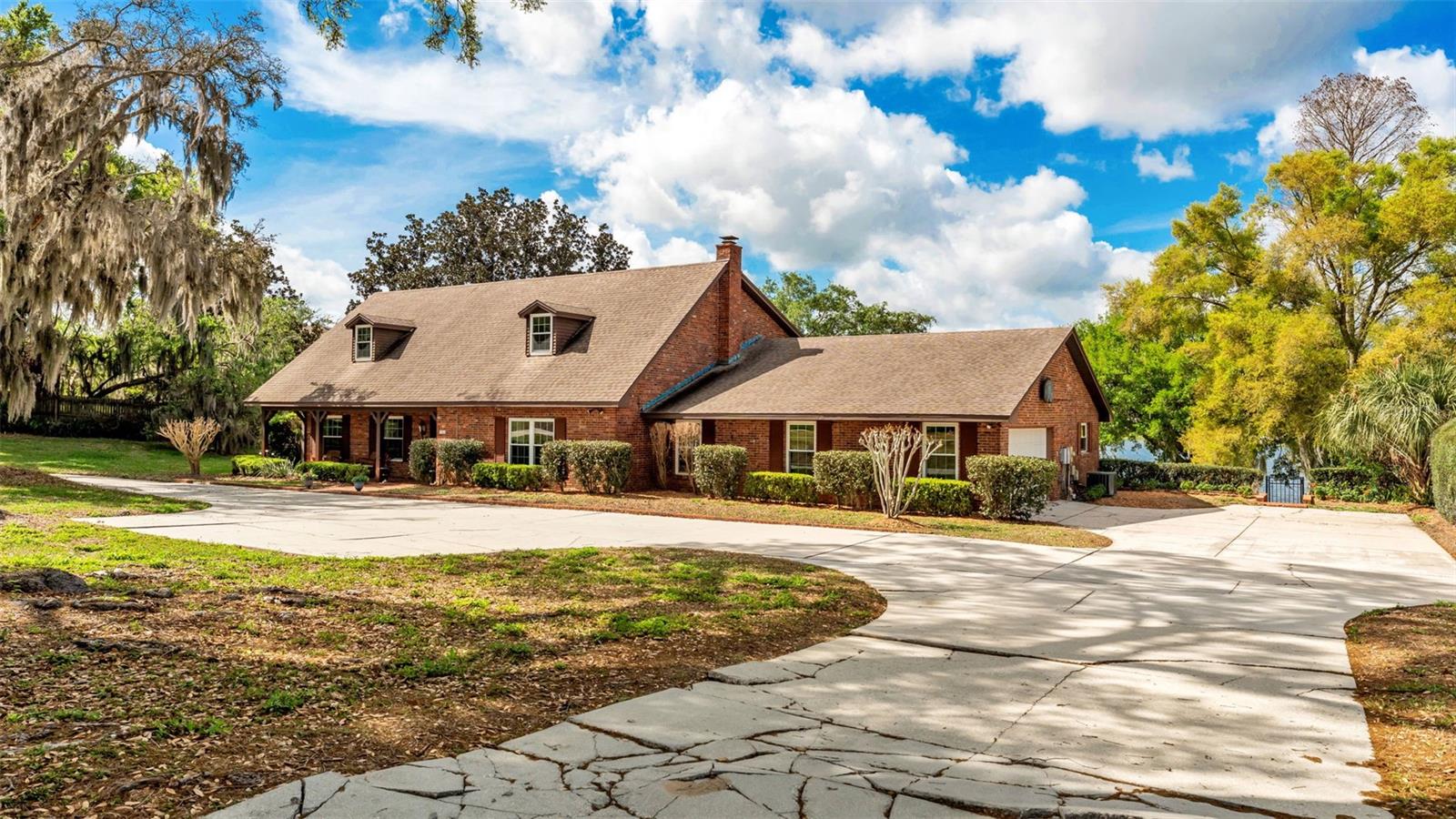 L4959536 Property Photo