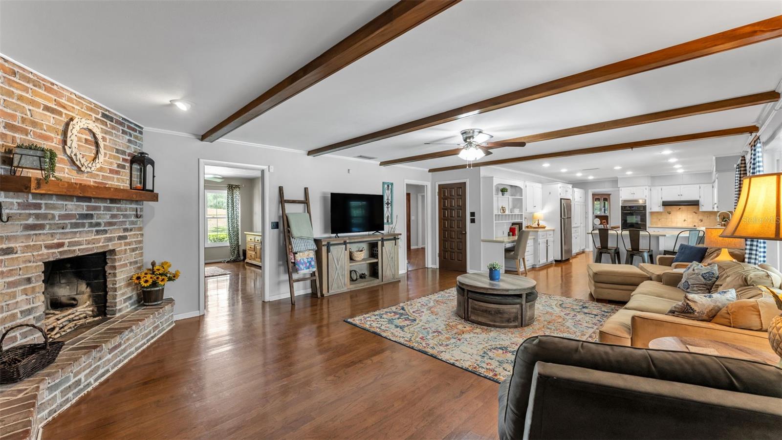 L4959536 Property Photo