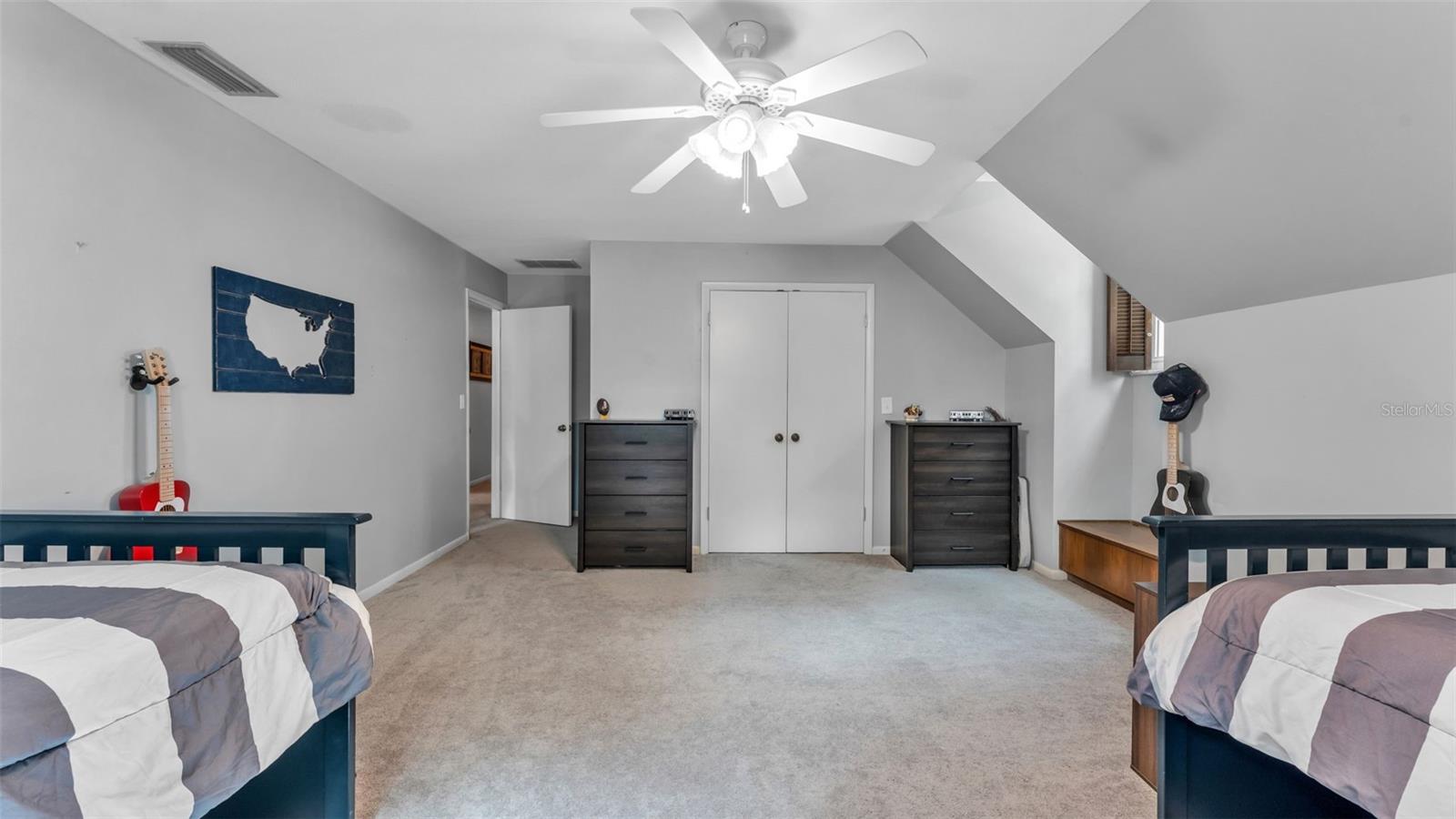 L4959536 Property Photo