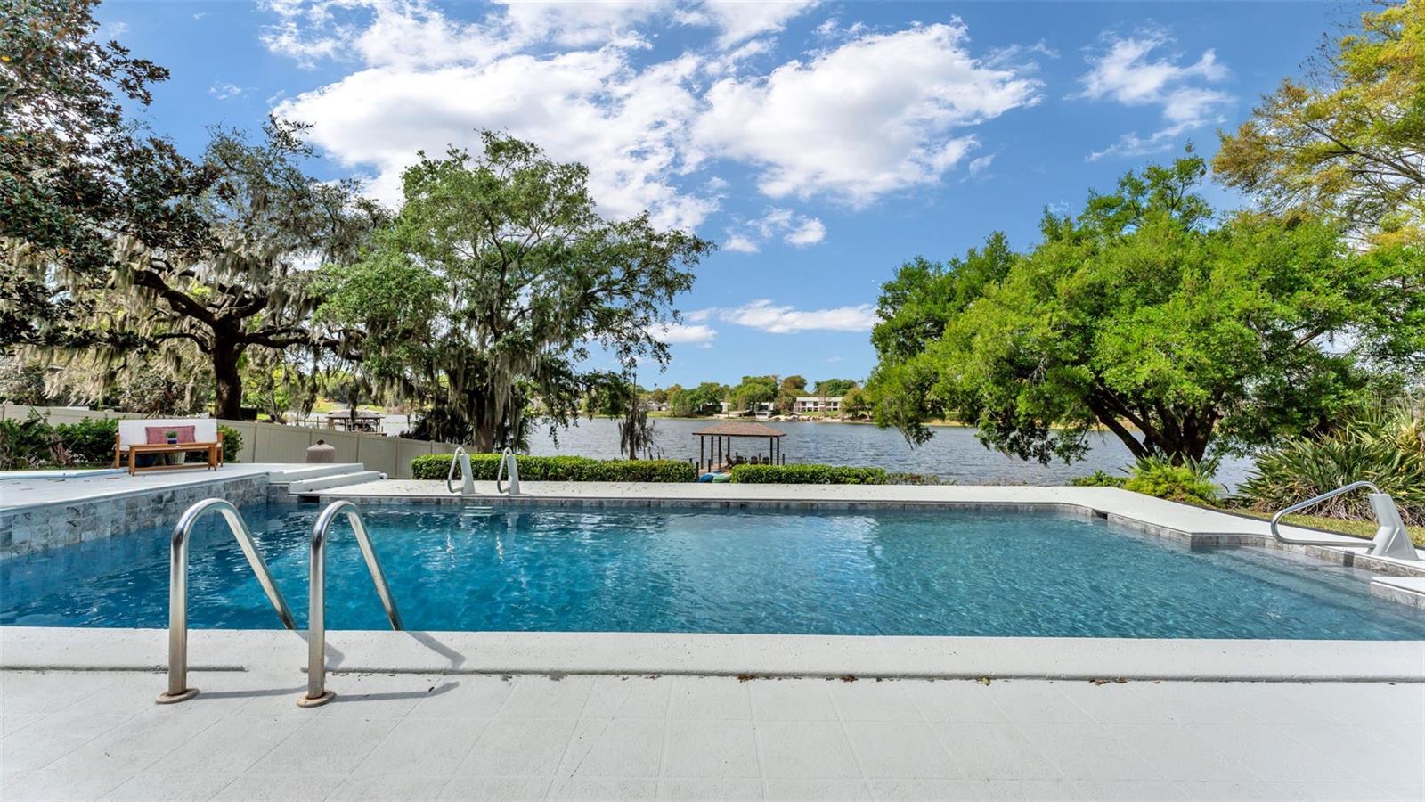 L4959536 Property Photo