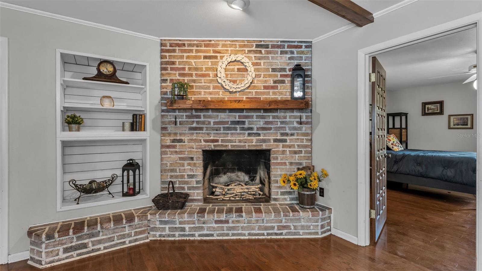 L4959536 Property Photo