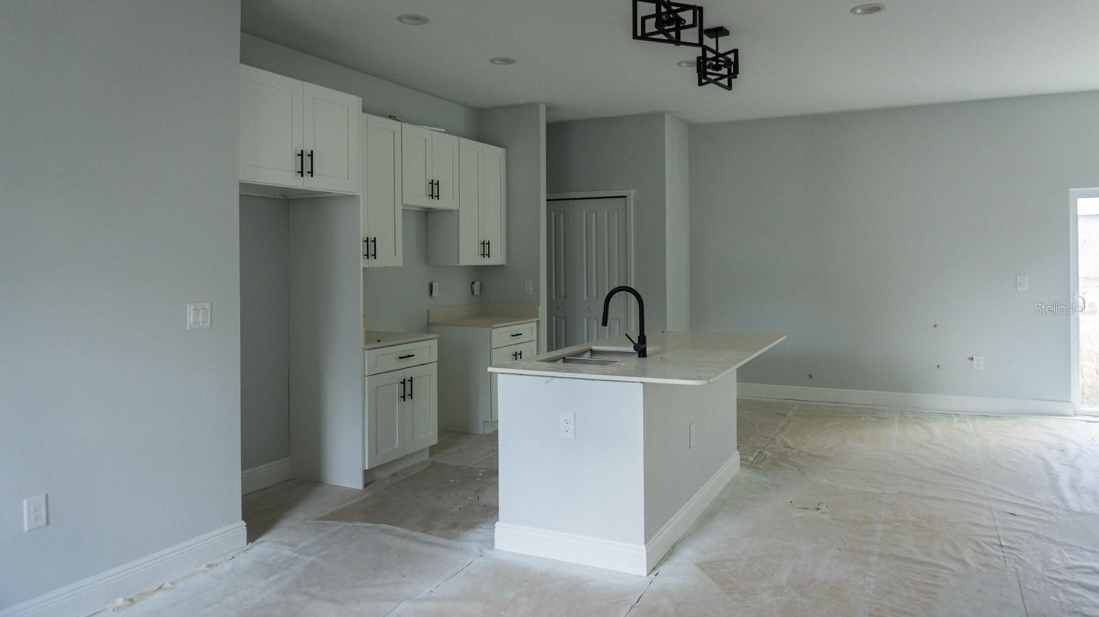 105 PONOKA ST, PORT CHARLOTTE, FL, 33954