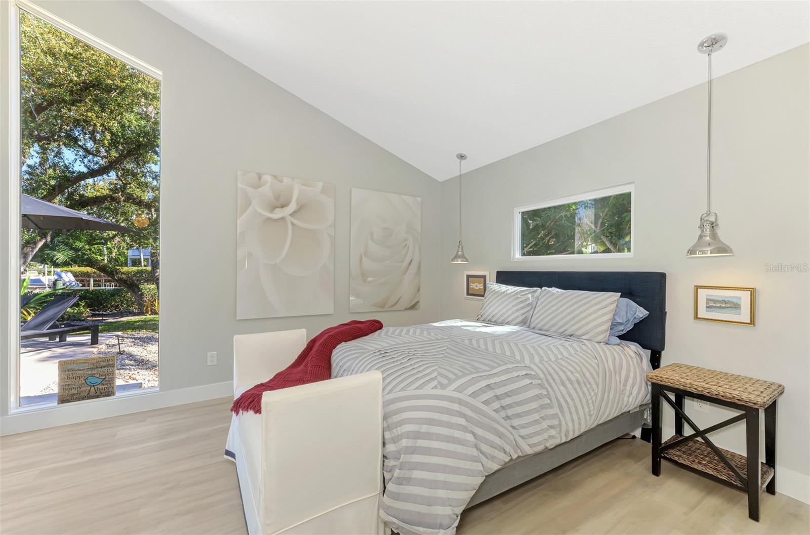 N6143036 Property Photo