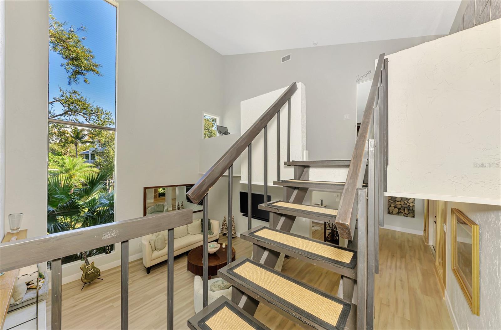 N6143036 Property Photo