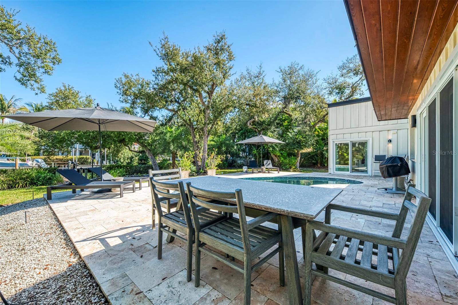 N6143036 Property Photo