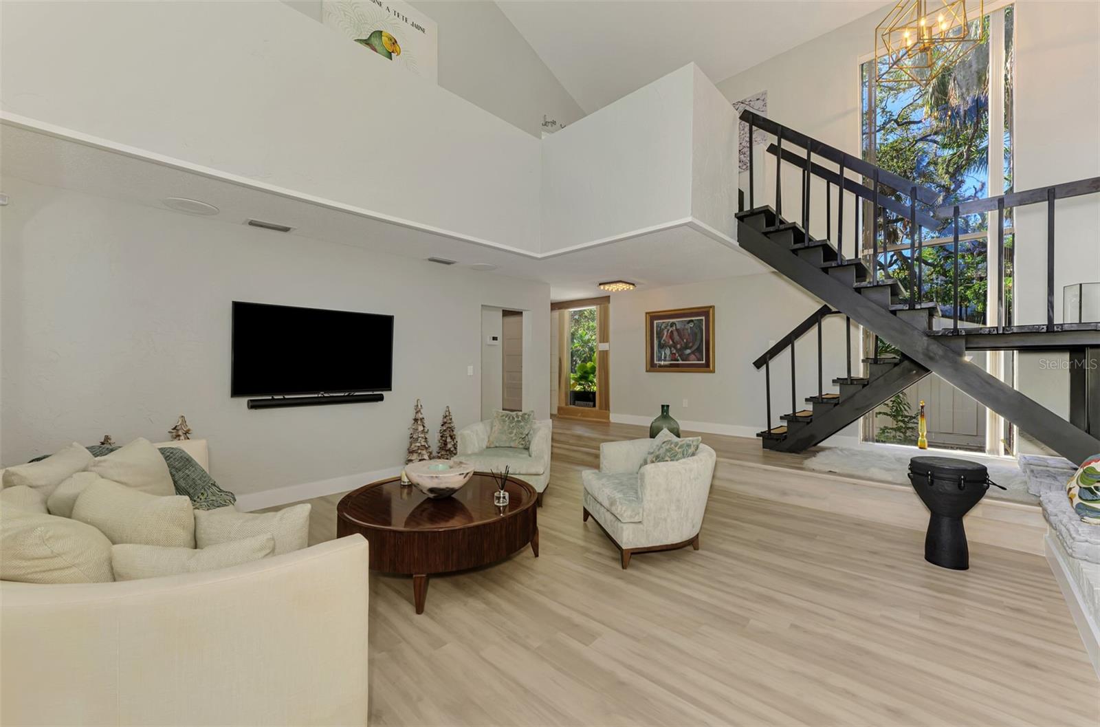 N6143036 Property Photo